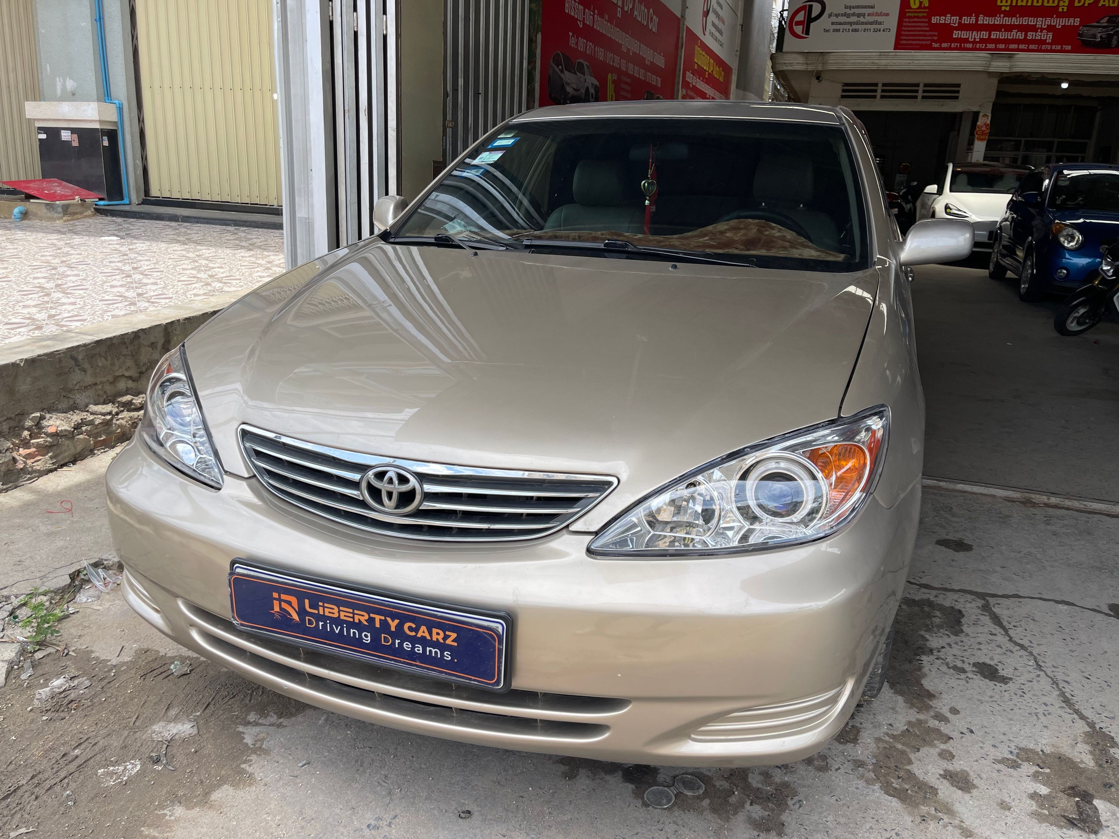 Toyota Camry Le 2002