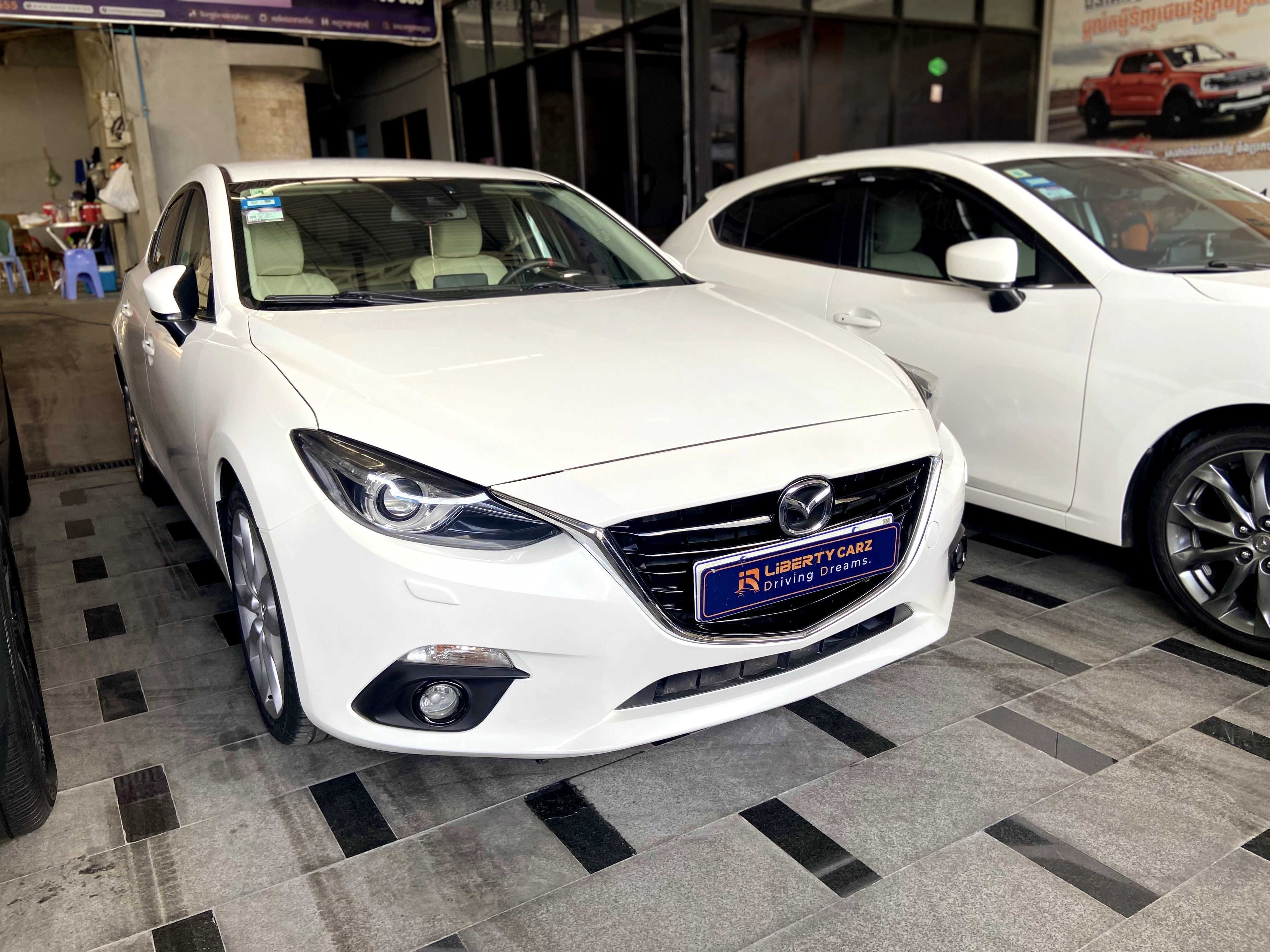 Mazda 3 2015