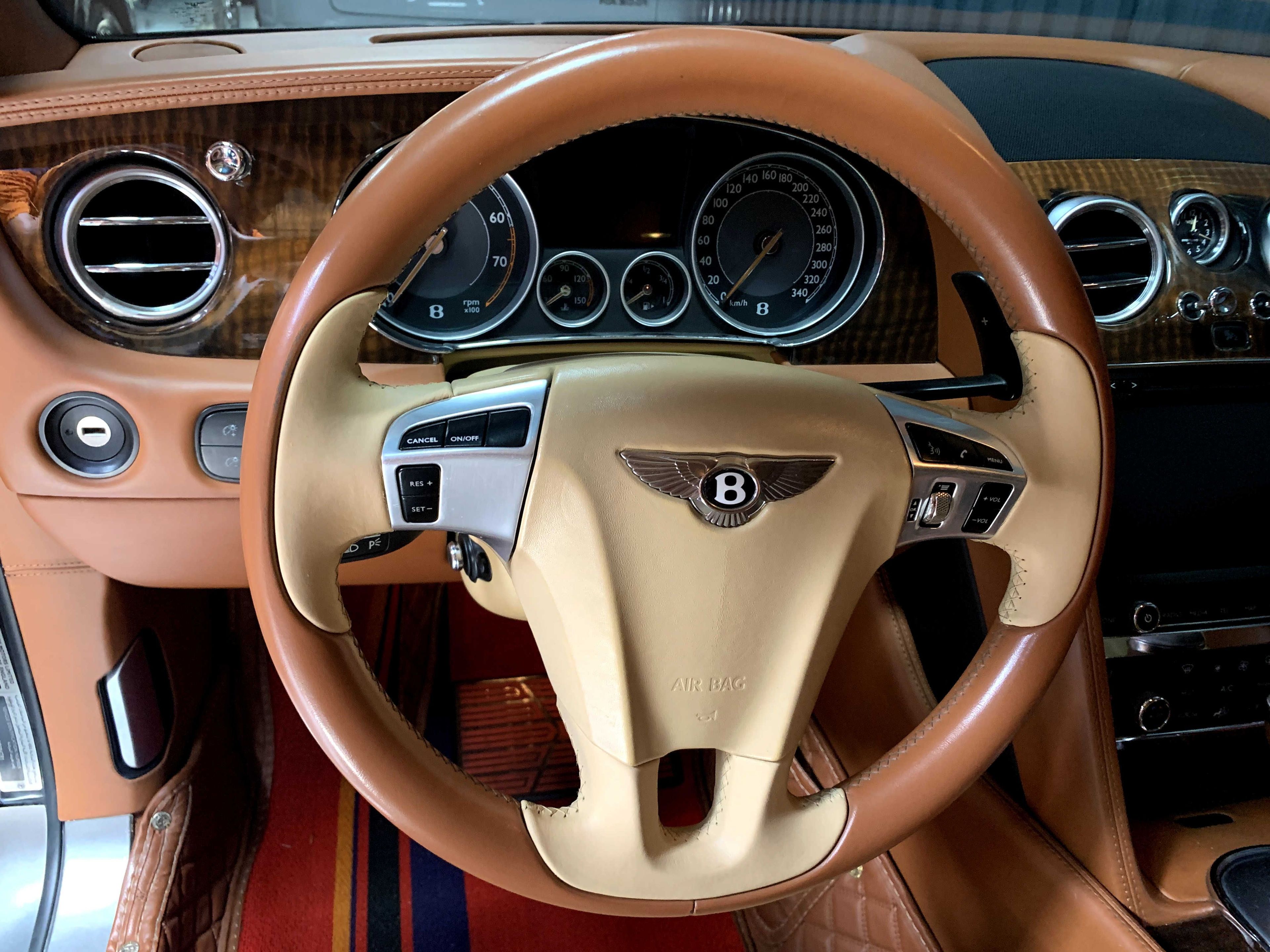 Bentley Continental GT 2013