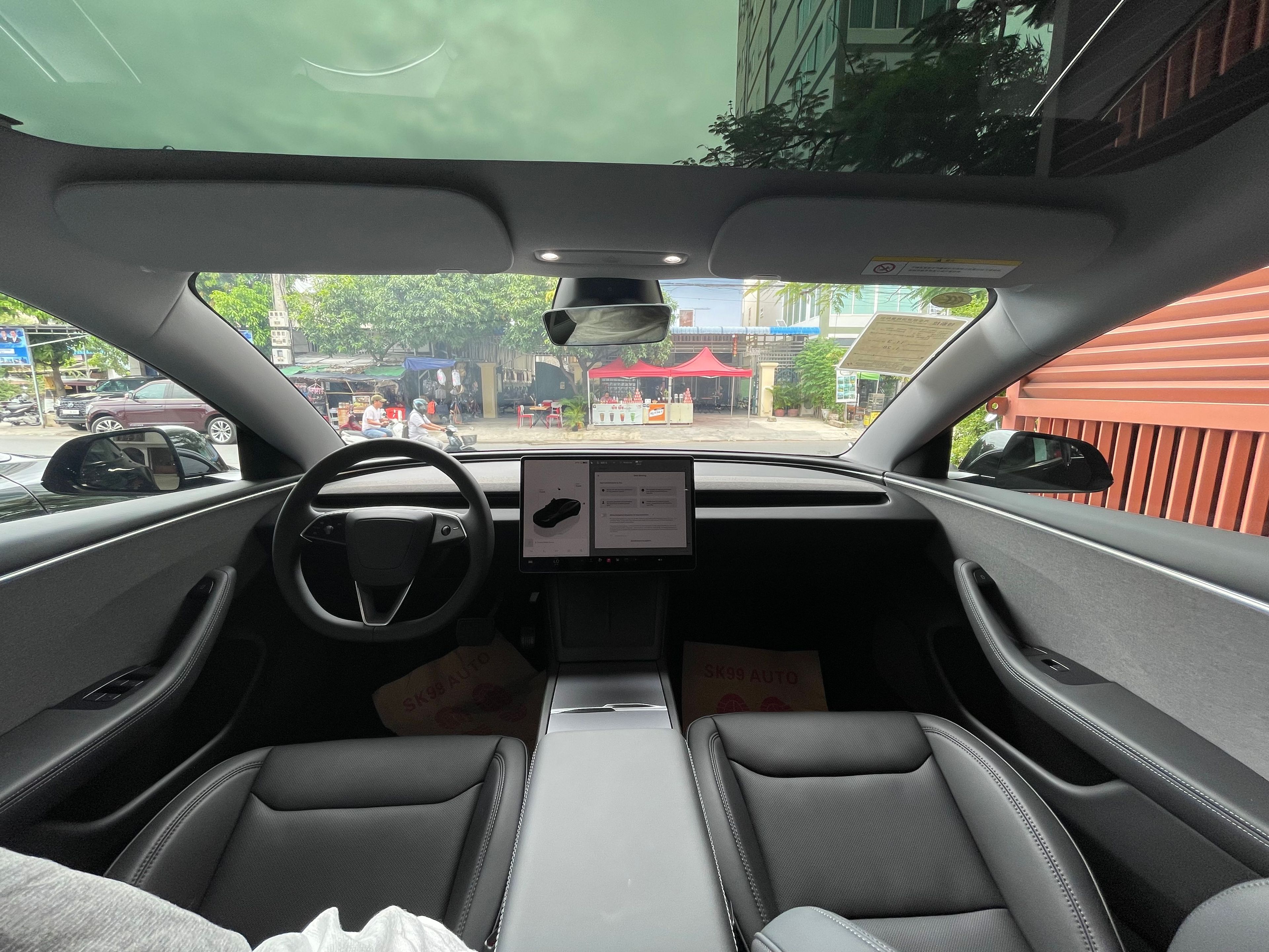 Tesla Model 3 2024