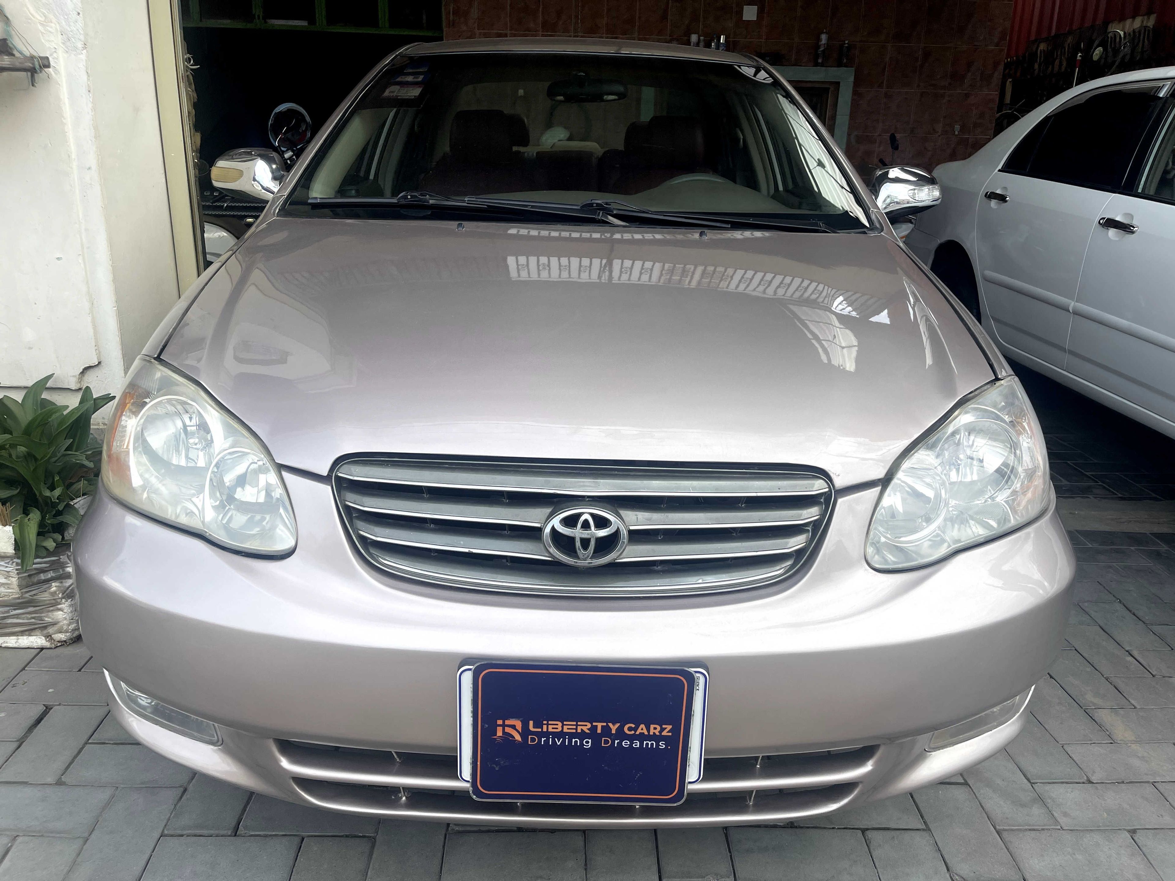 តូយ៉ូតា Corolla Cross Hybrid 2003