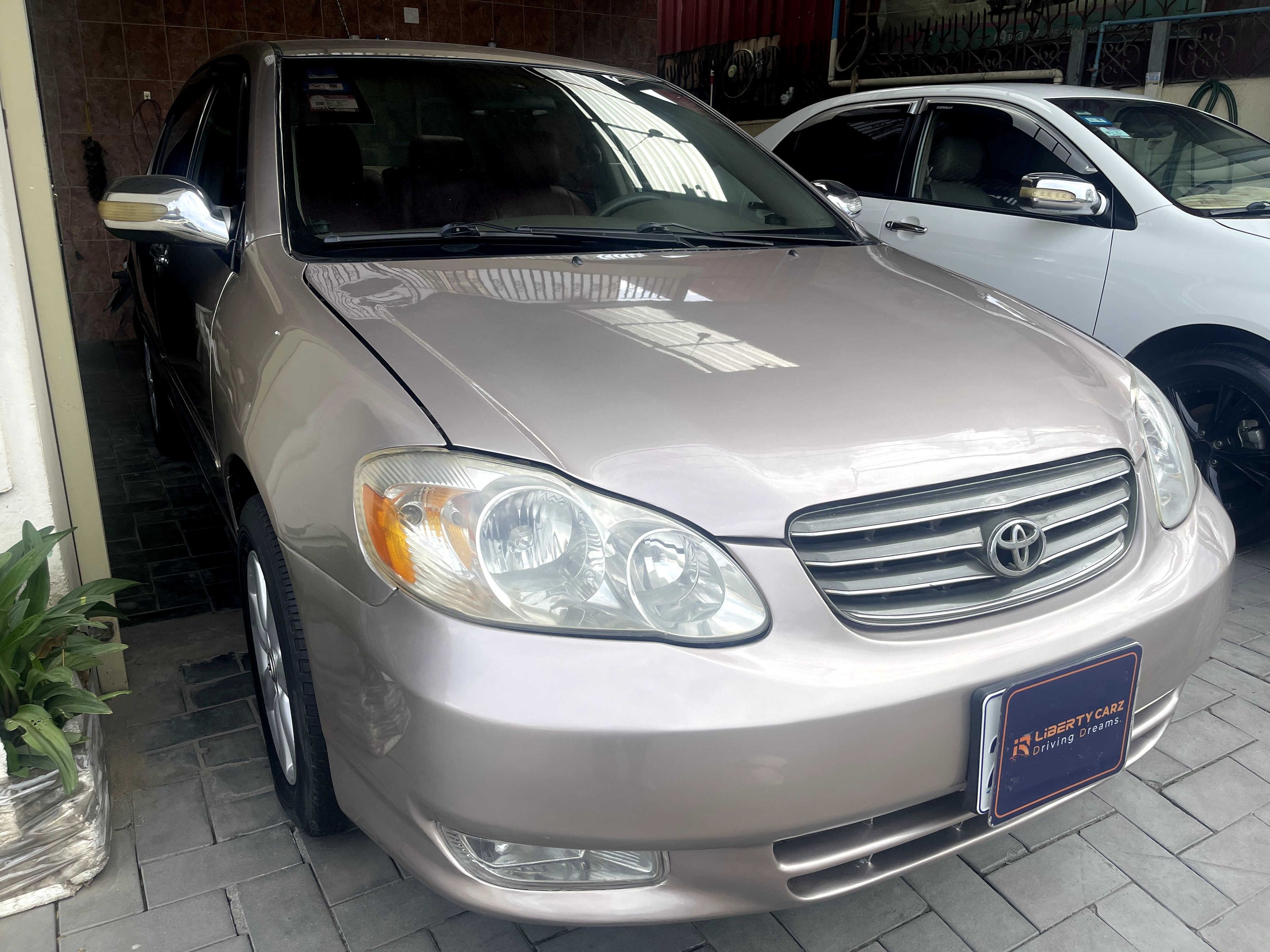 តូយ៉ូតា Corolla Cross Hybrid 2003