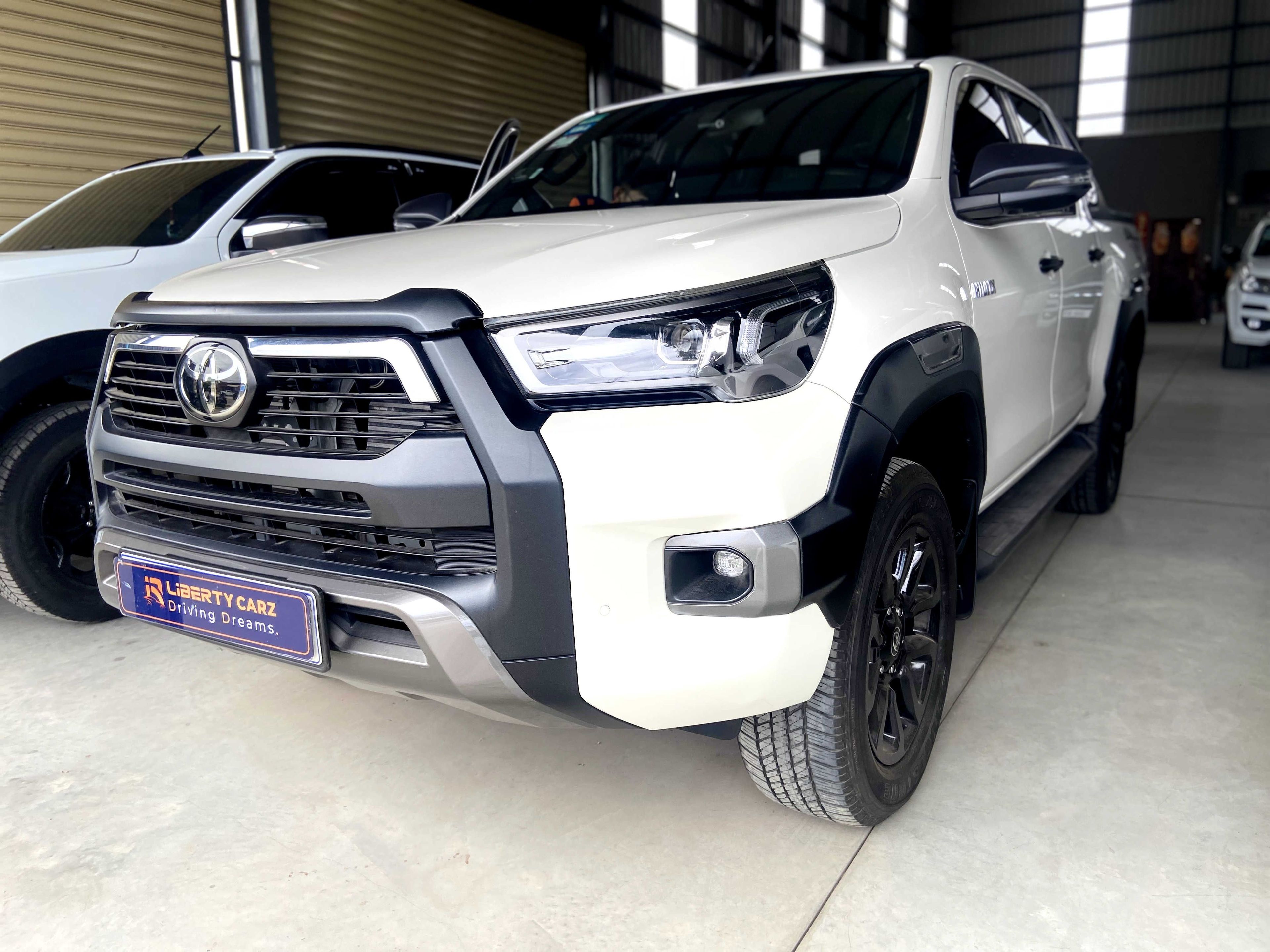 តូយ៉ូតា Hilux Revo Rally 2021