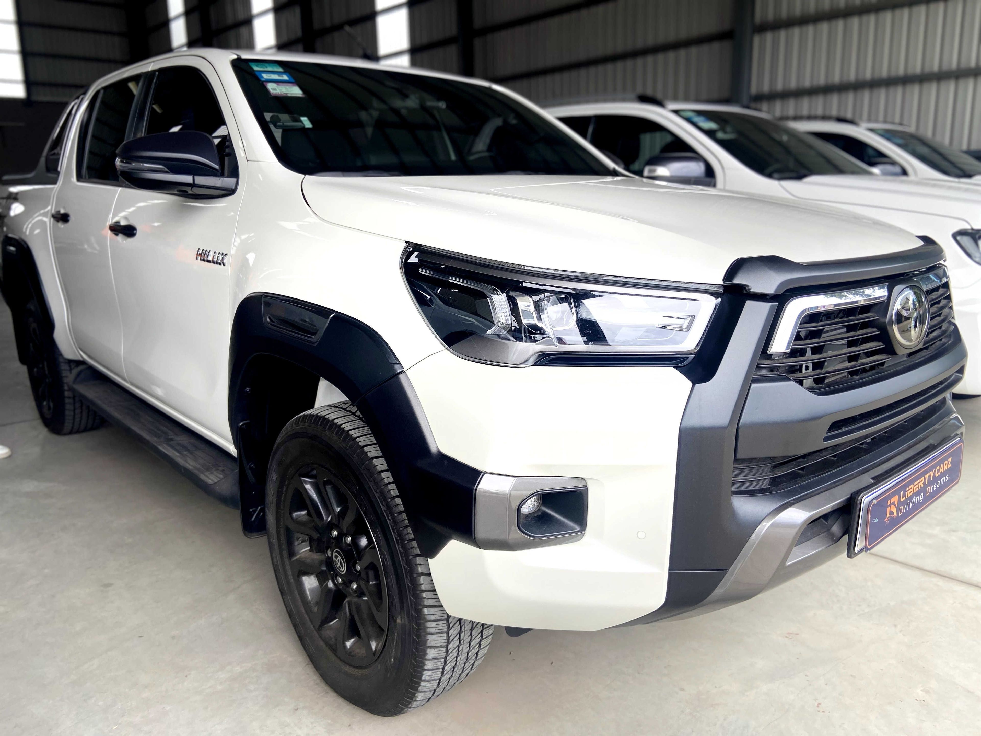 តូយ៉ូតា Hilux Revo Rally 2021