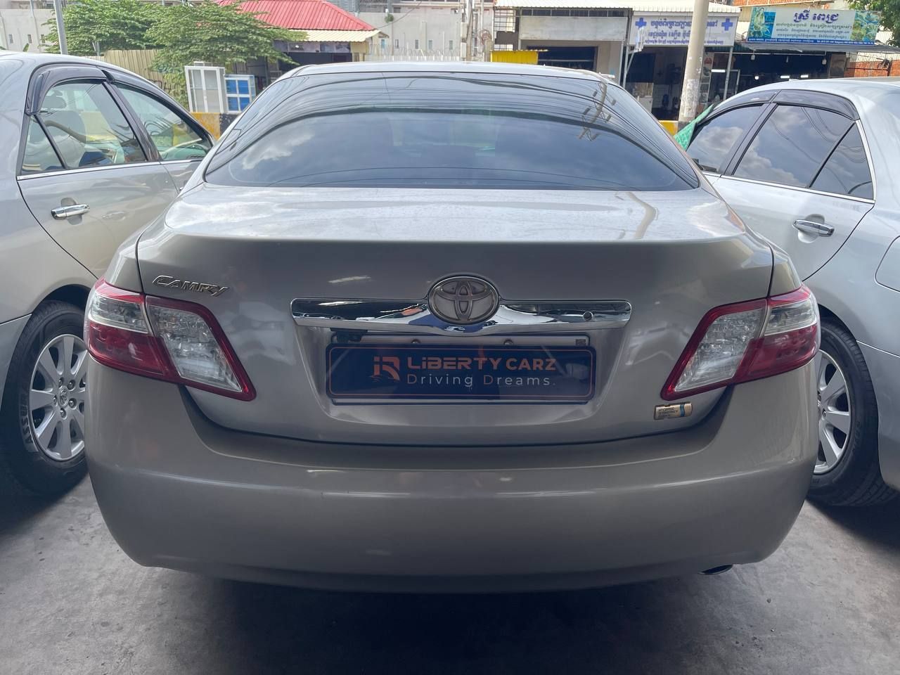 តូយ៉ូតា Camry Hybrid 2007