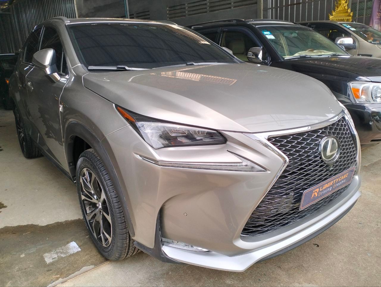 Lexus NX200t 2015