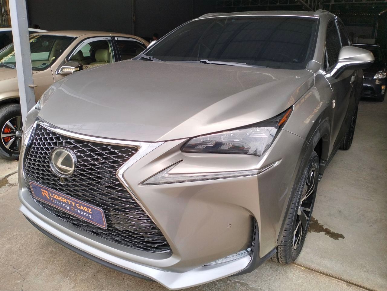 Lexus NX200t 2015