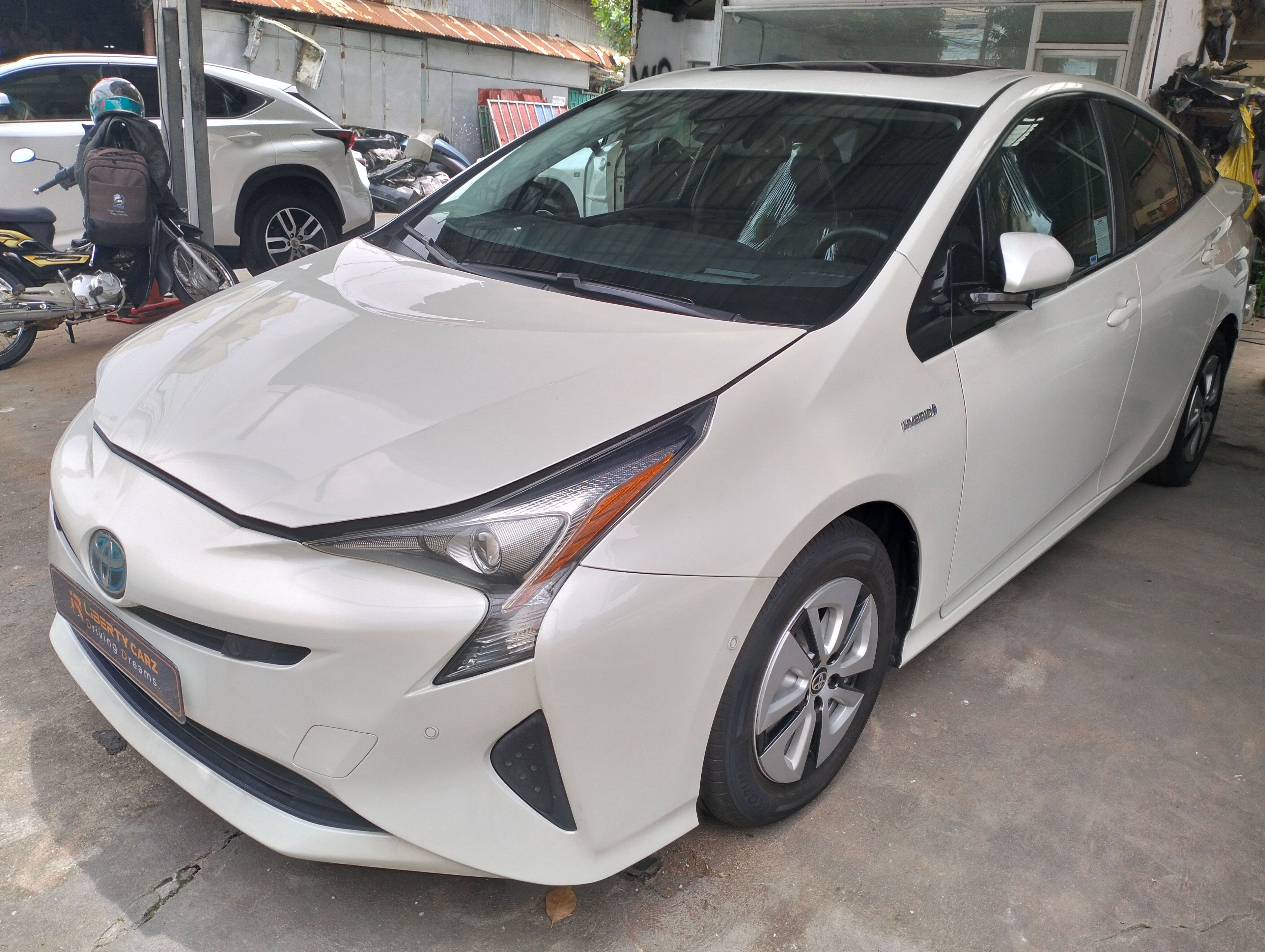 Toyota Prius 2016