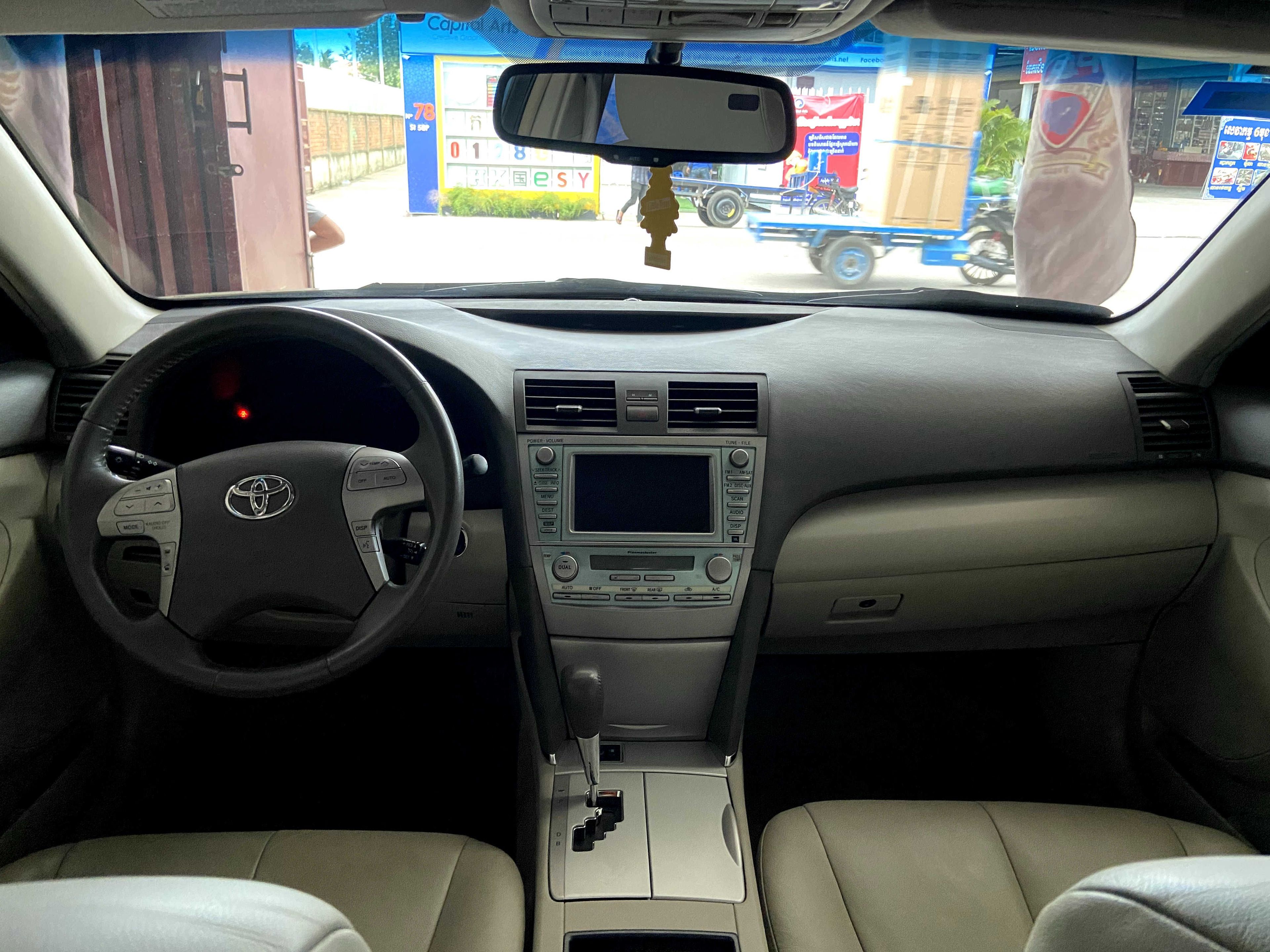 Toyota Camry Le 2007