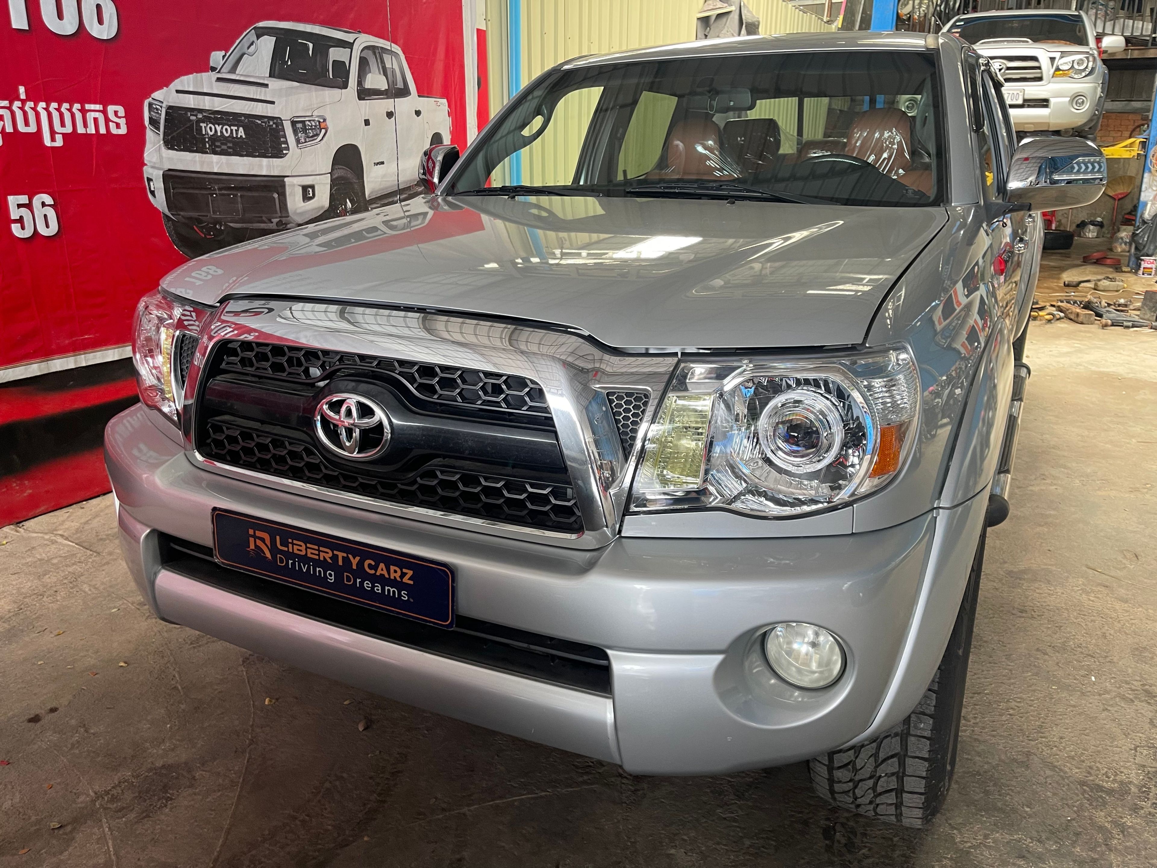 Toyota Tacoma 2011