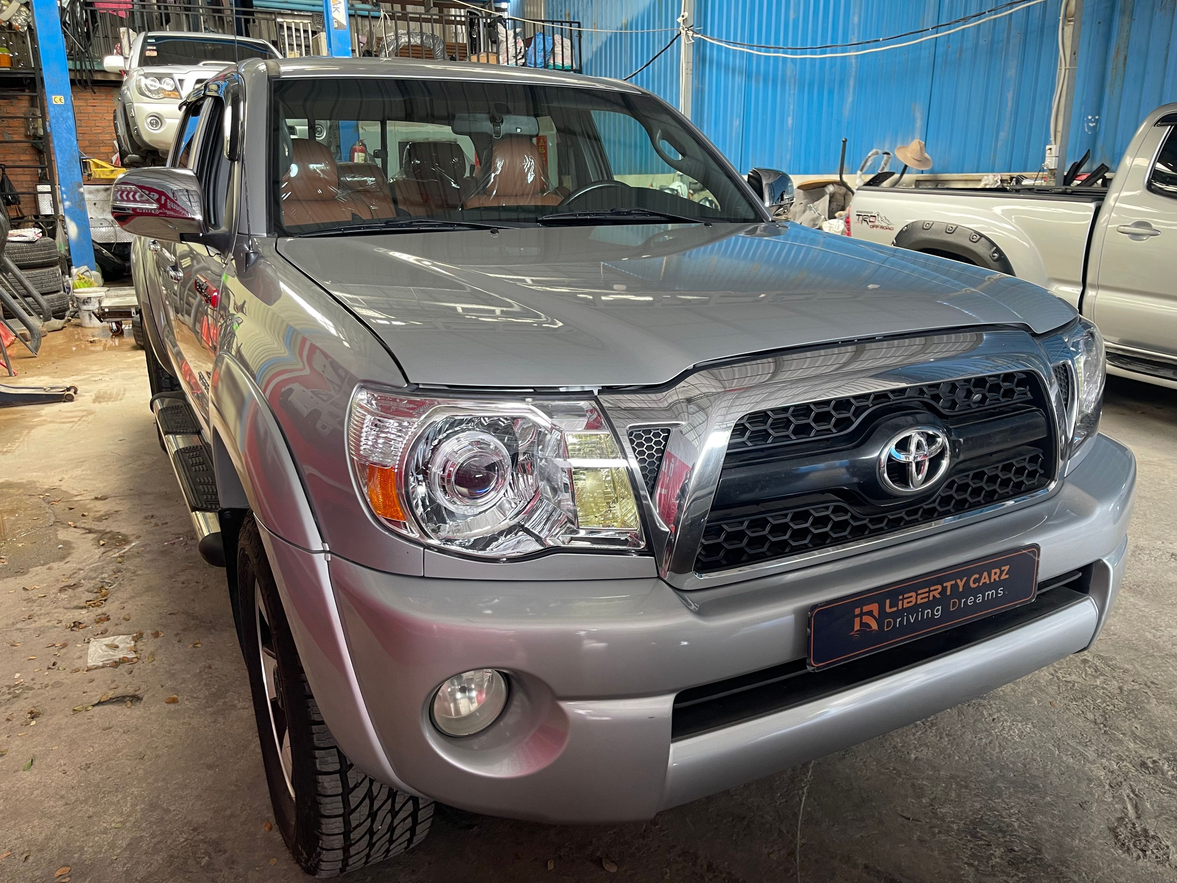 Toyota Tacoma 2011