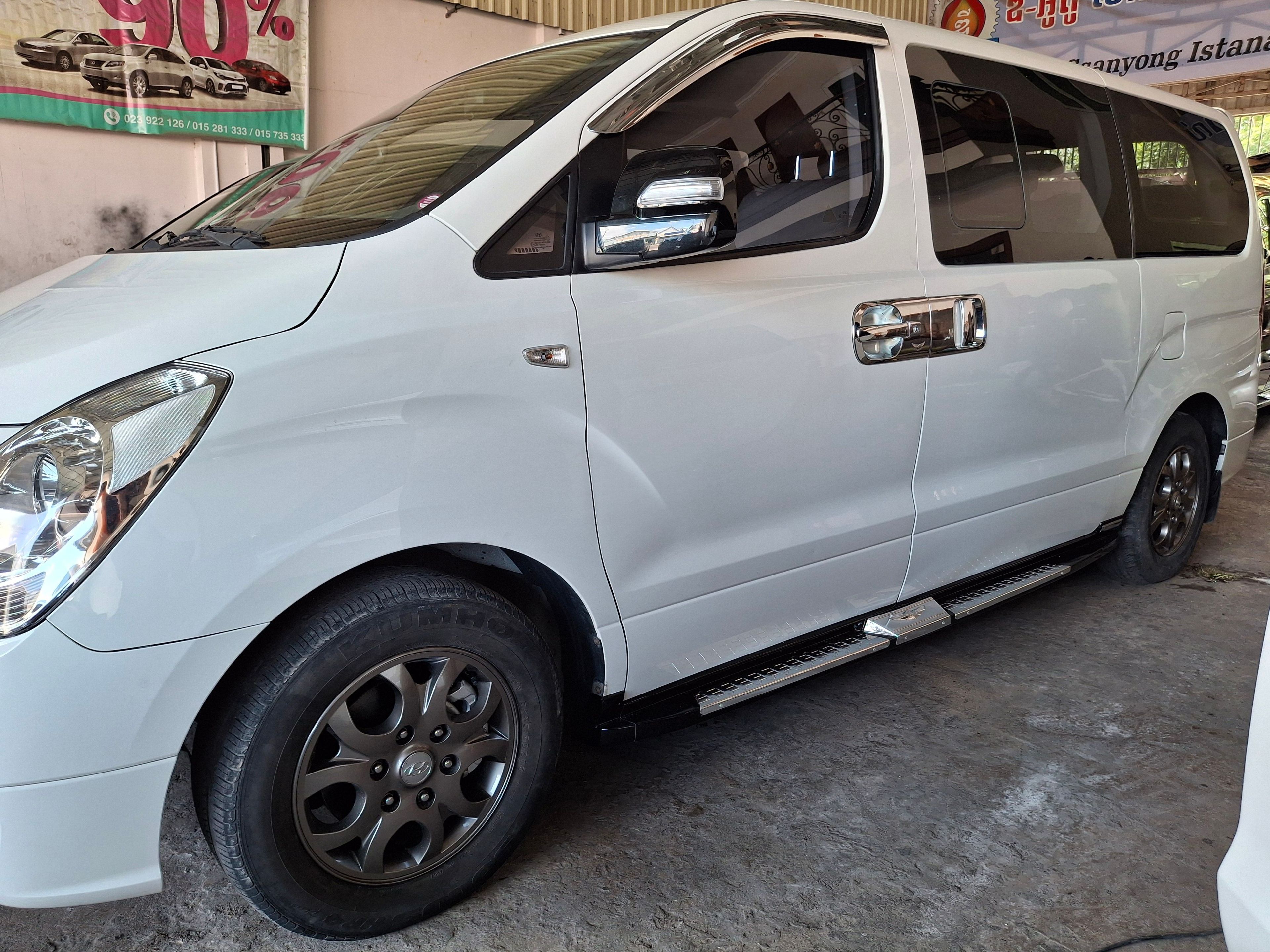 Hyundai Starex CVX 2010