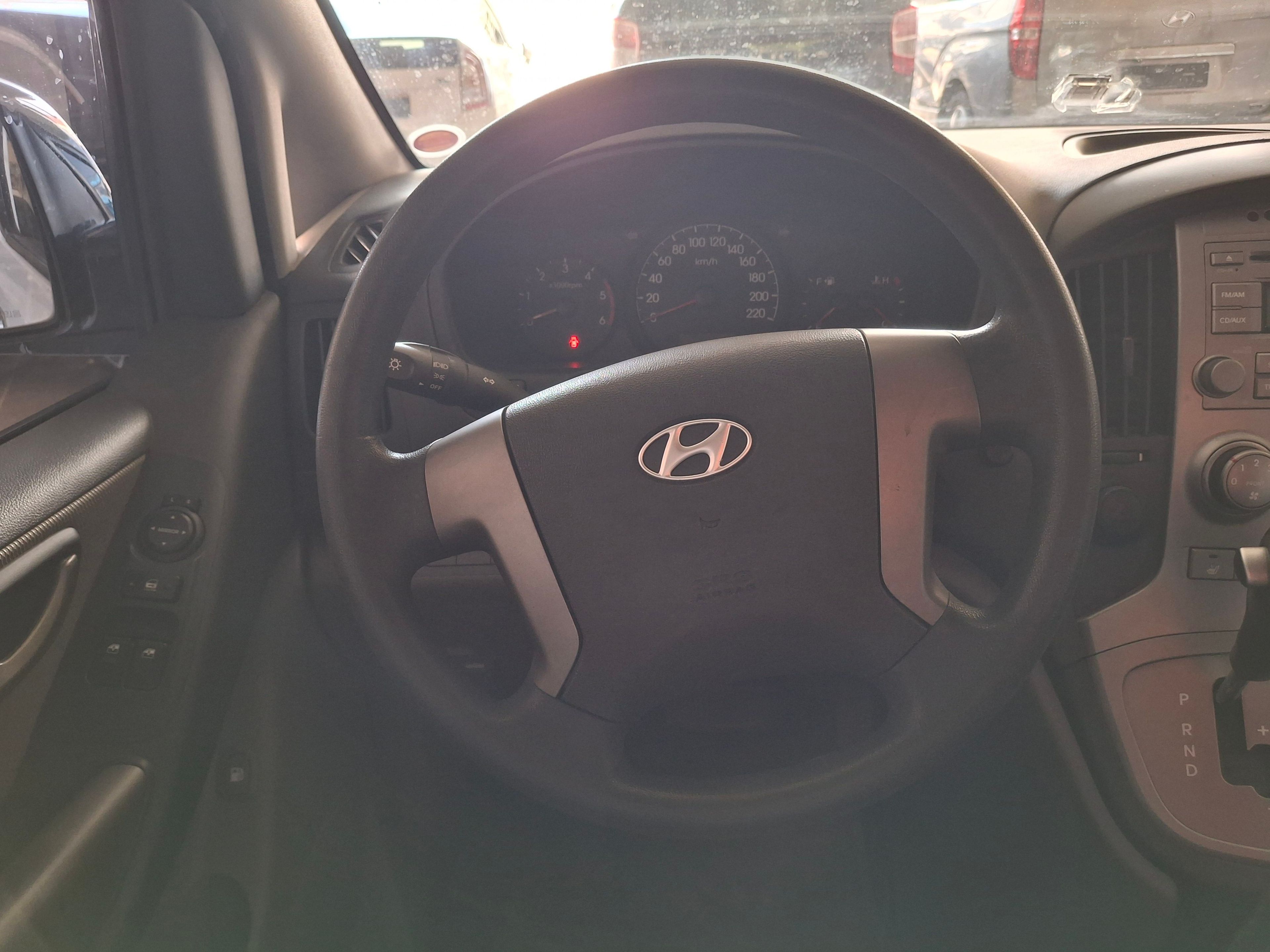 Hyundai Starex CVX 2010