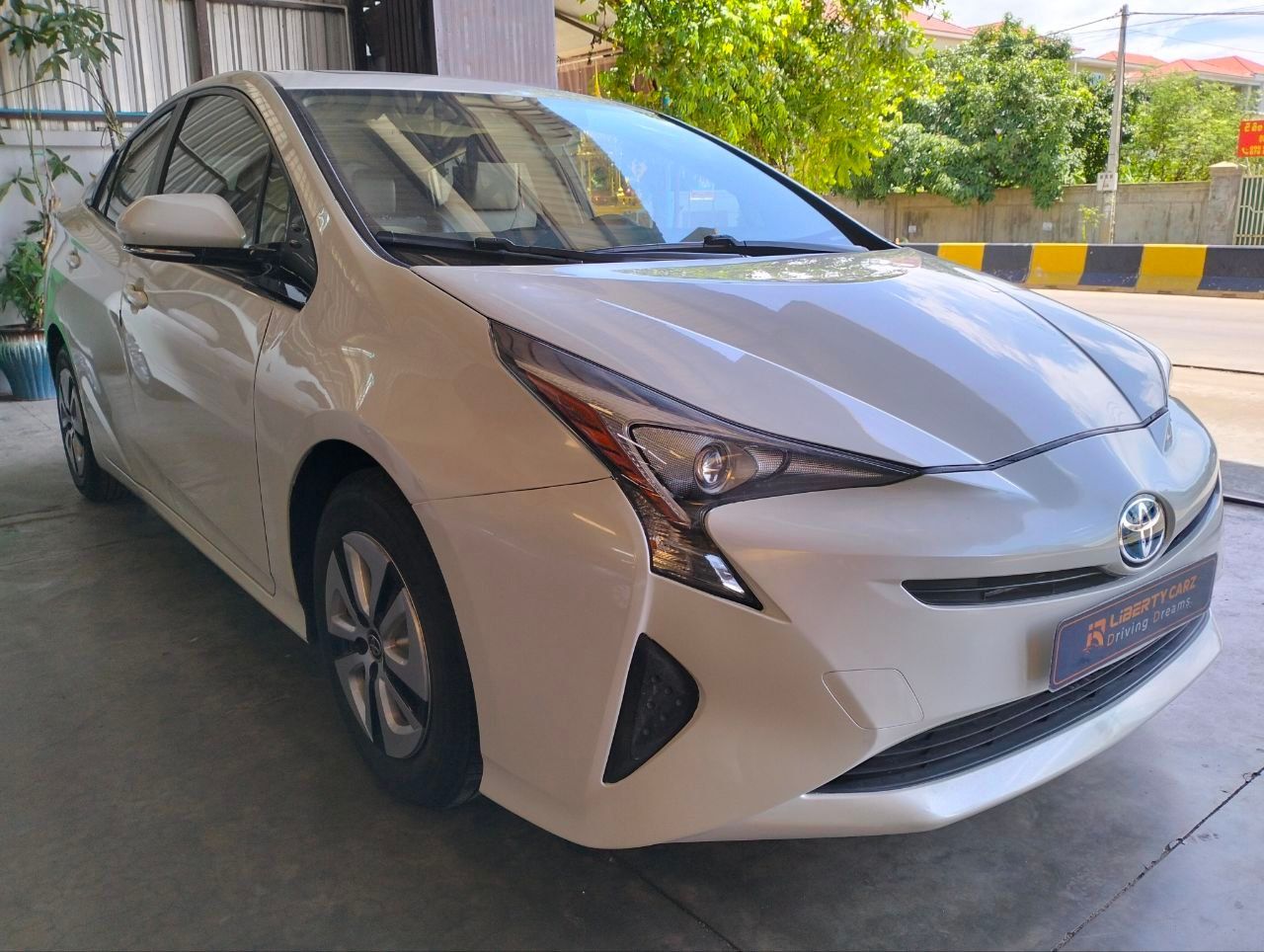 Toyota Prius 2016