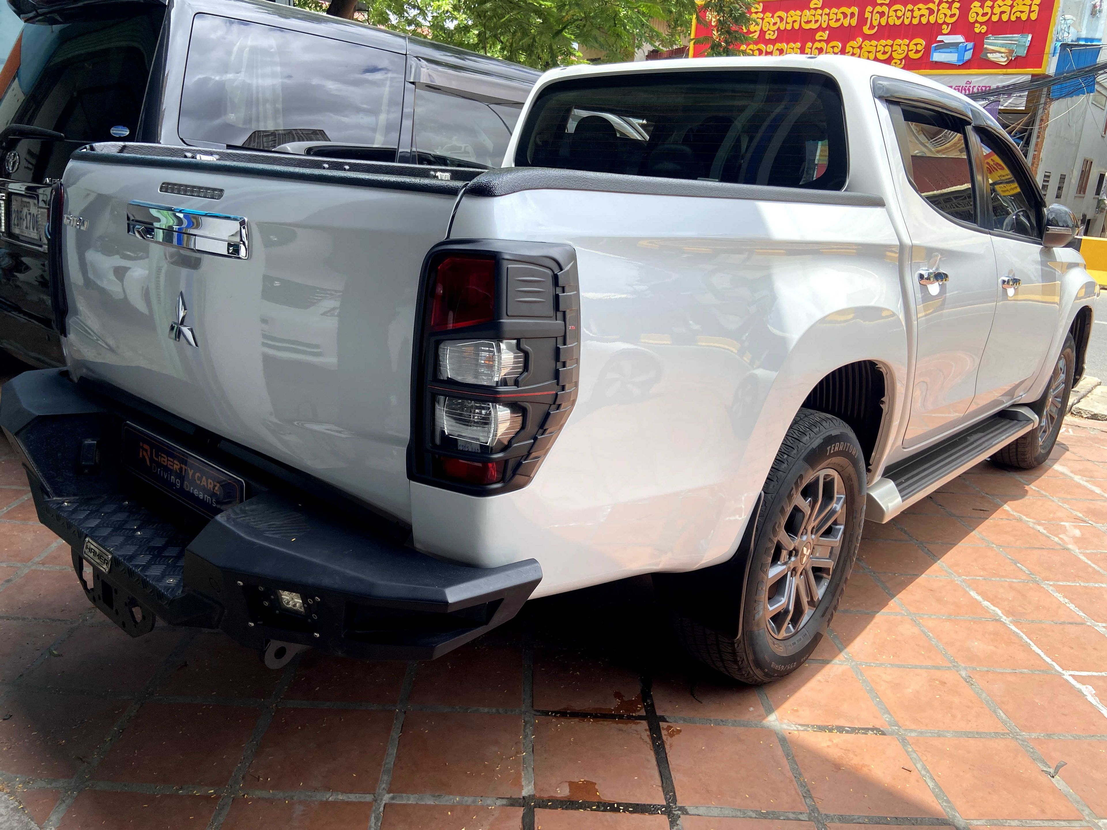 Mitsubishi Triton 2022