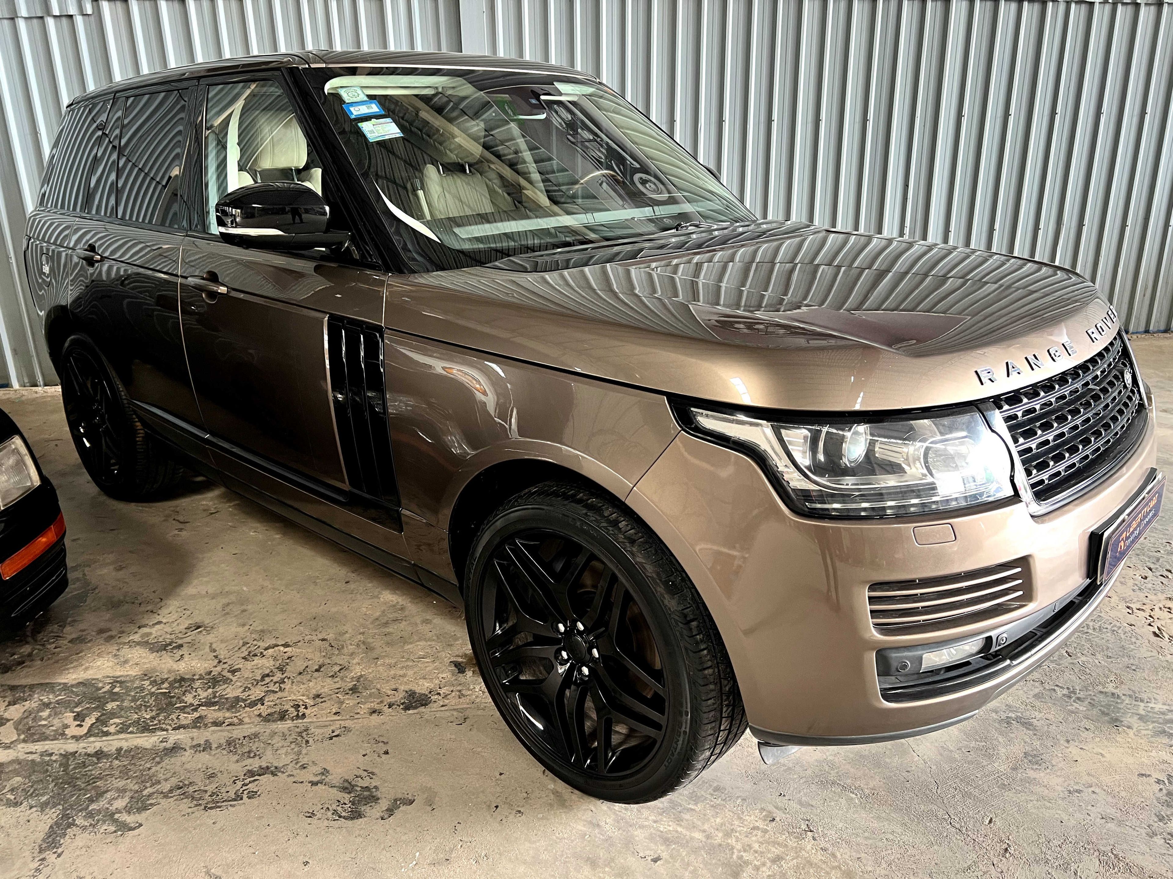 Land Rover Range Rover Voque 2013