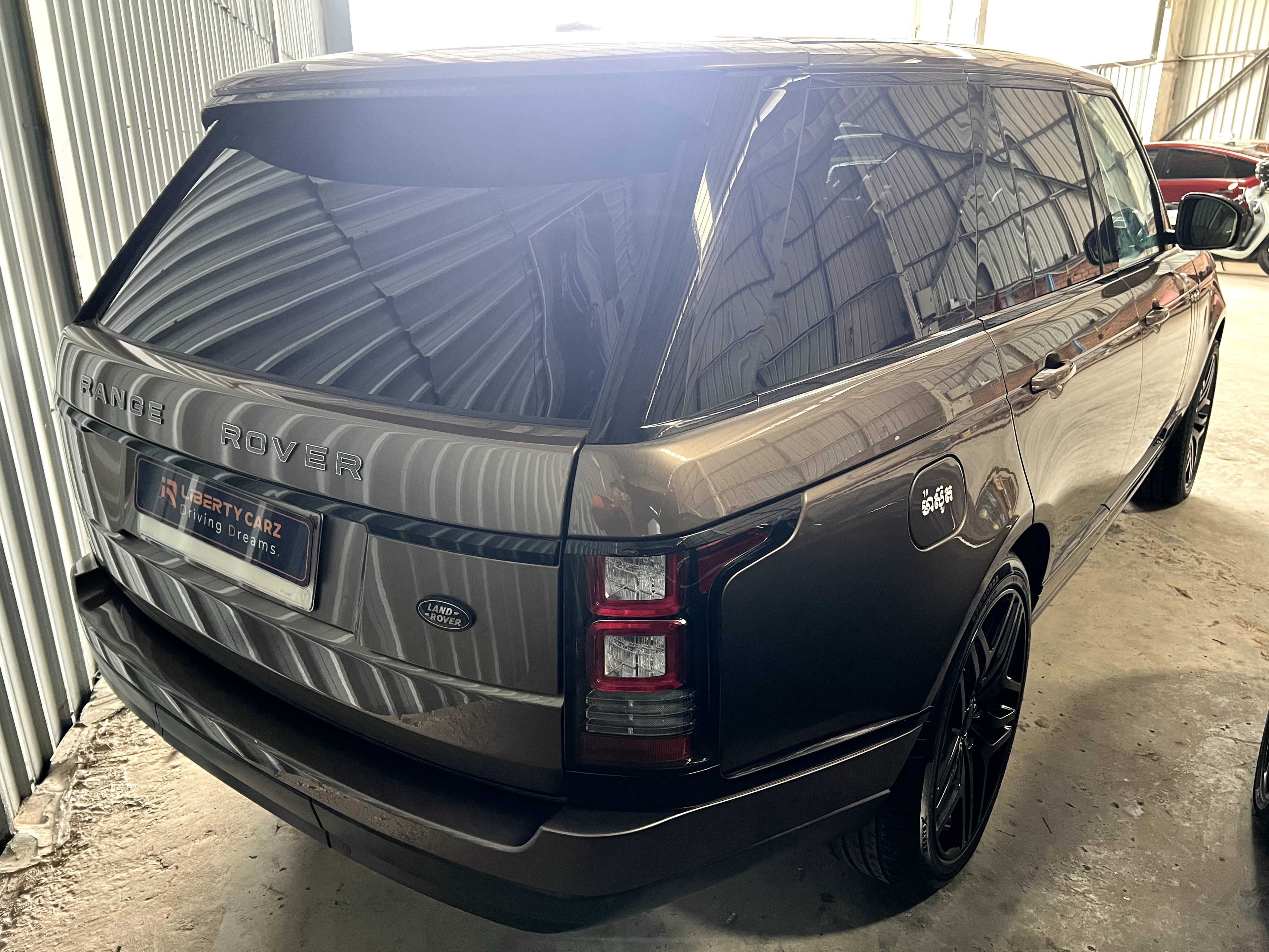 Land Rover Range Rover Voque 2013