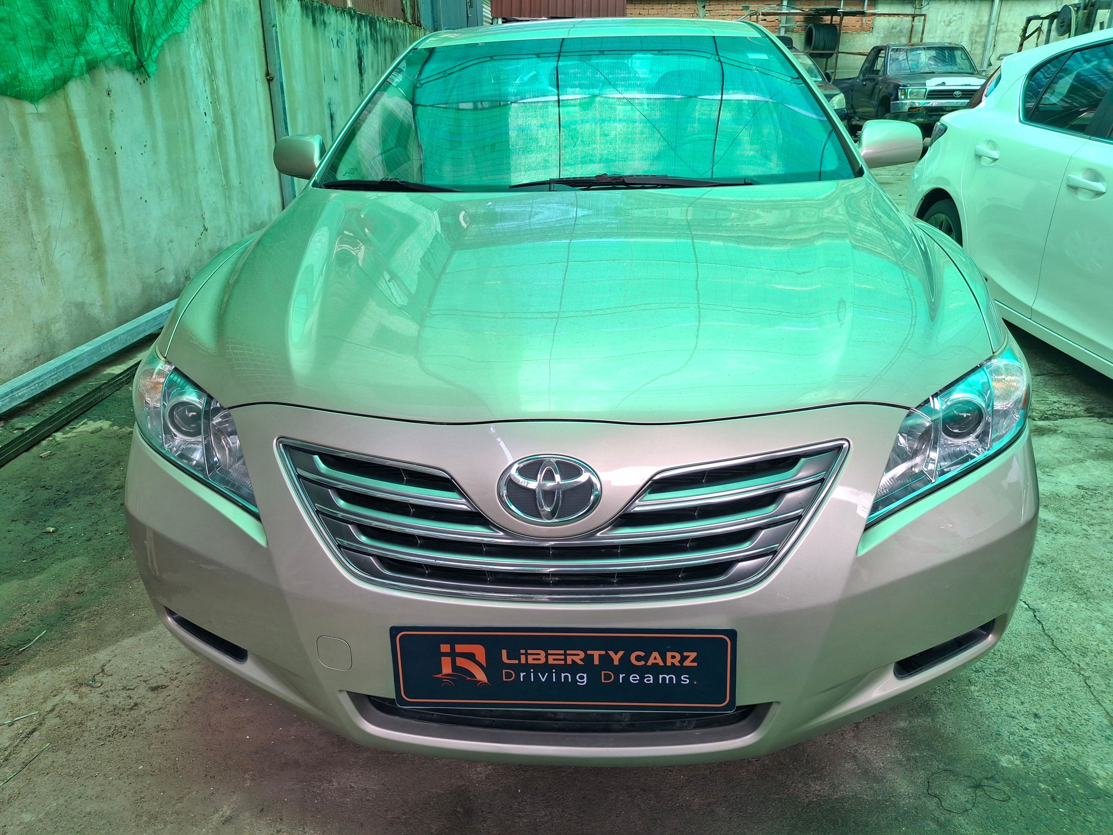 តូយ៉ូតា Camry Hybrid 2007