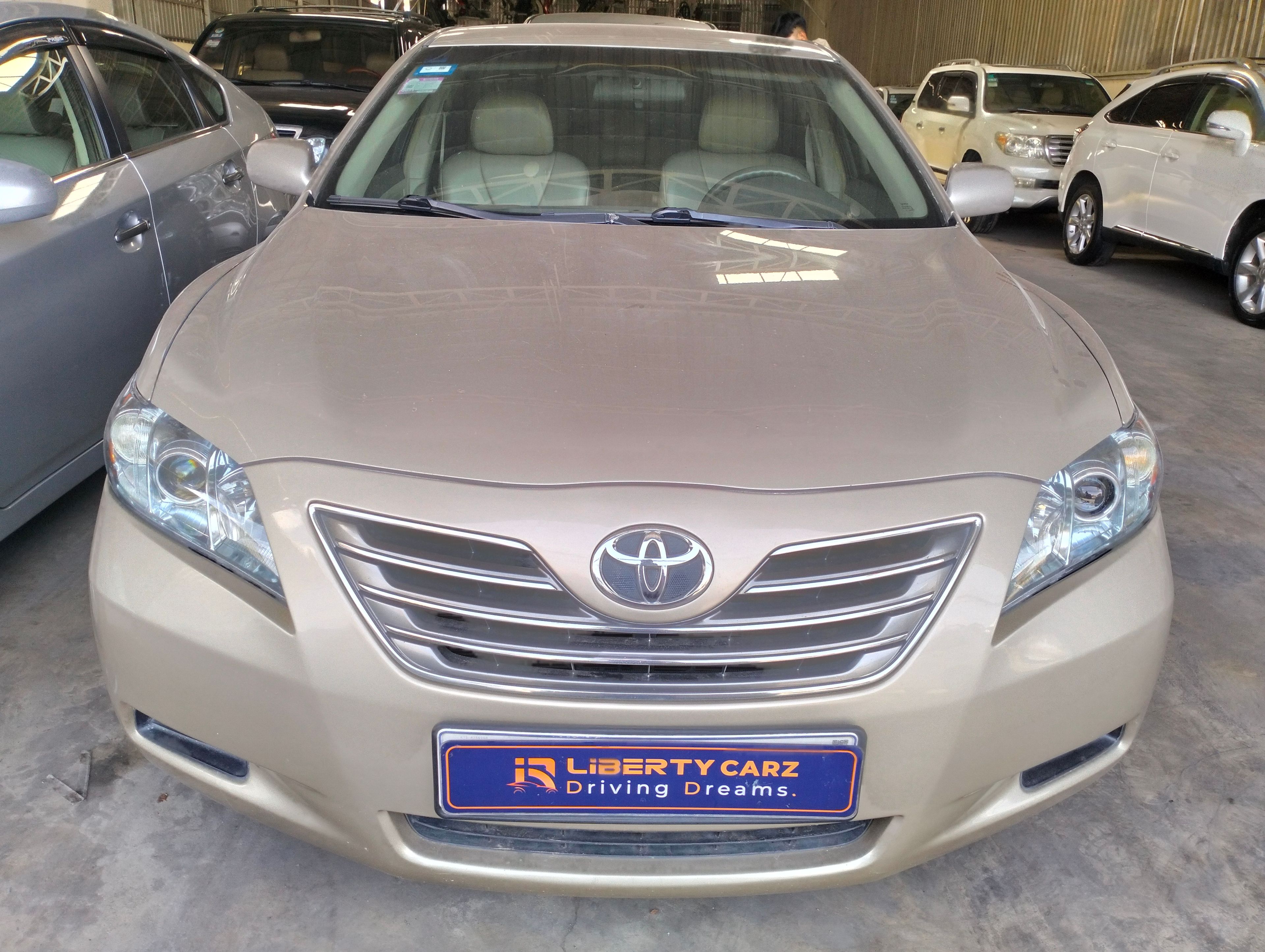 តូយ៉ូតា Camry Hybrid 2008