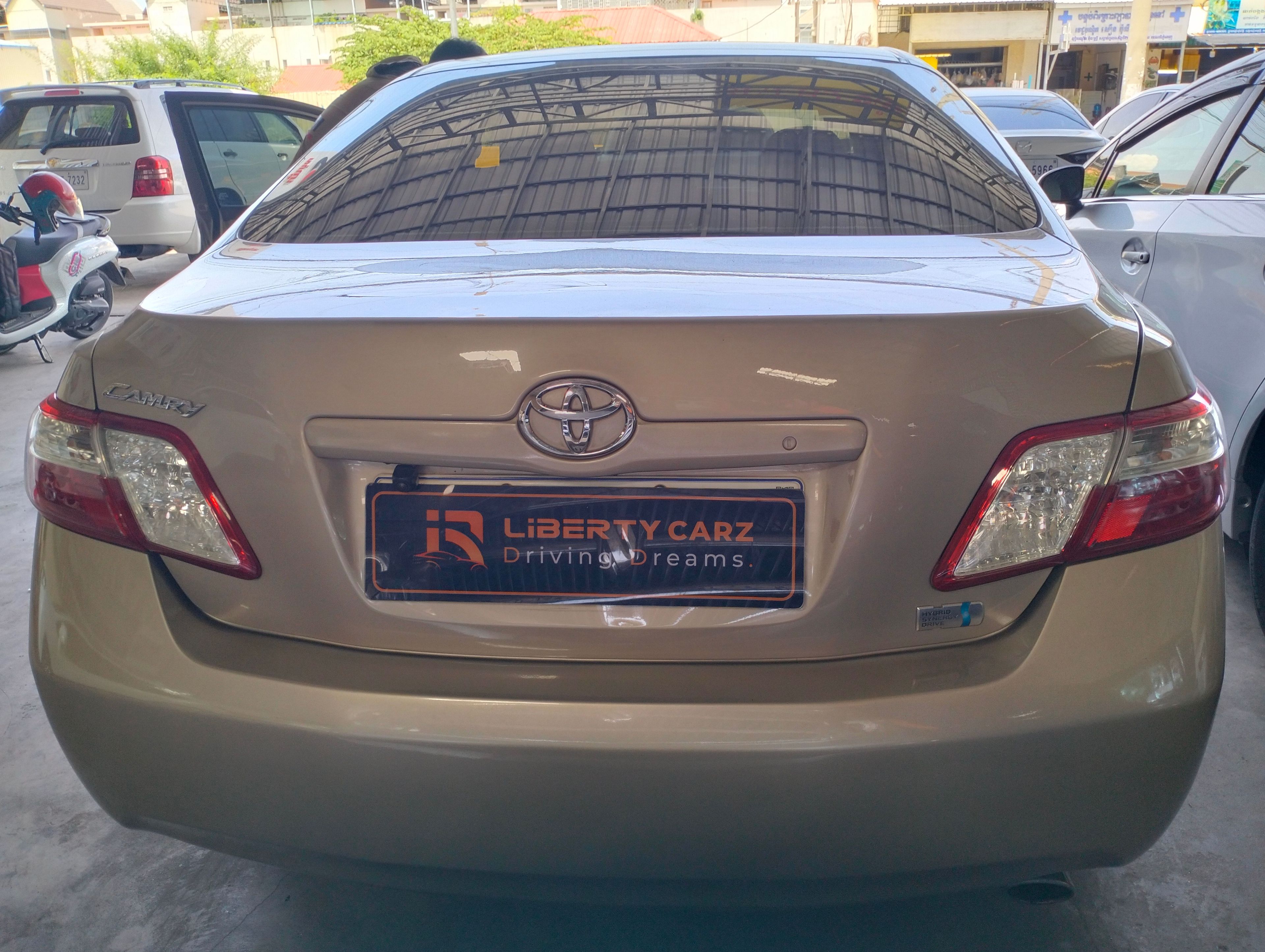 តូយ៉ូតា Camry Hybrid 2008