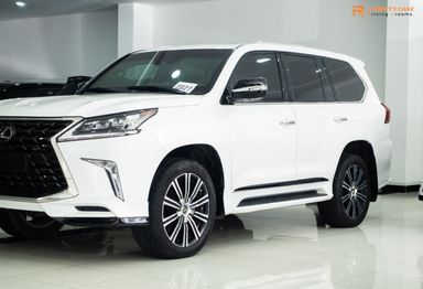 Lexus LX 570 2021