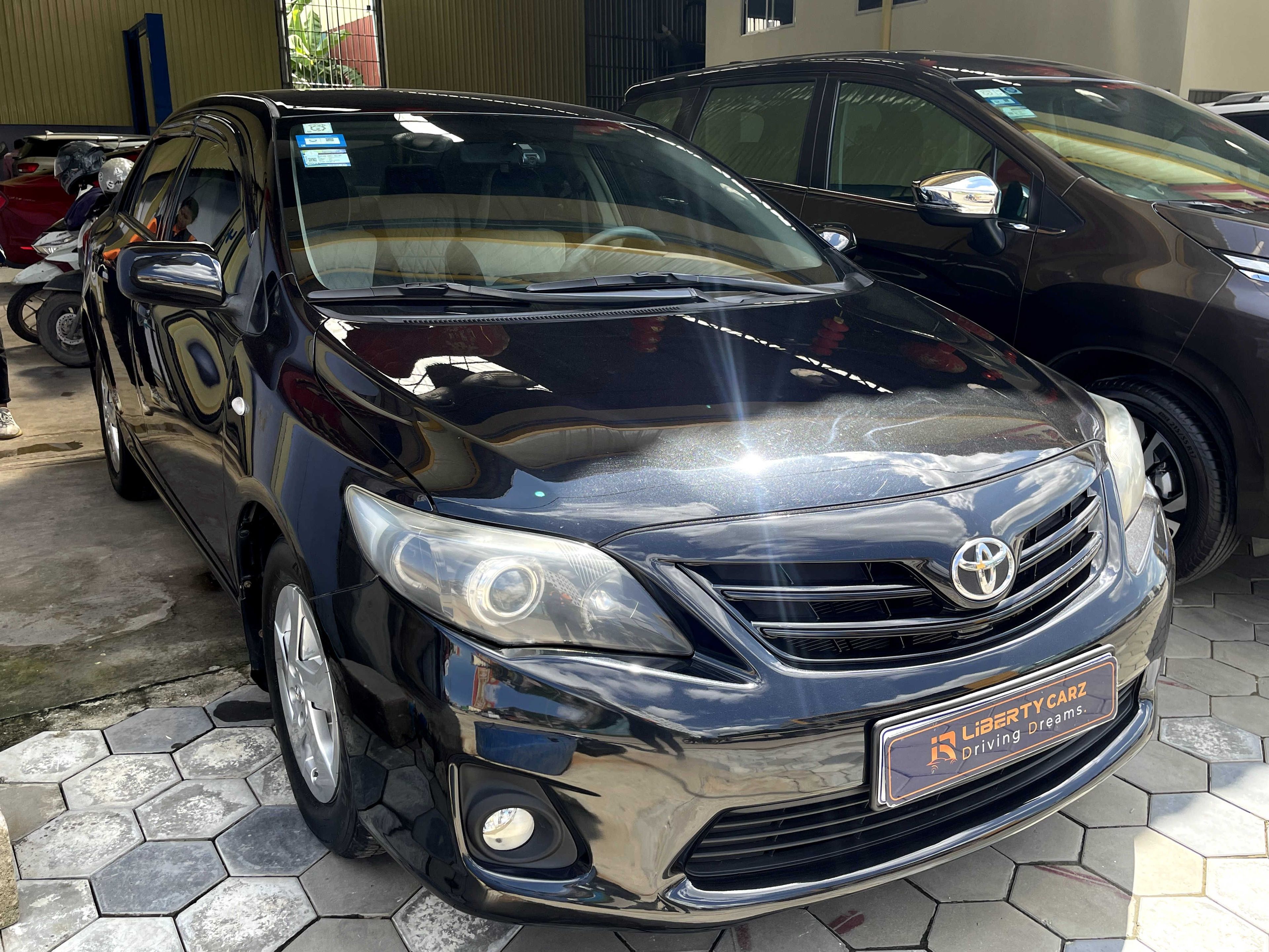 Toyota Corolla Cross Hybrid 2011