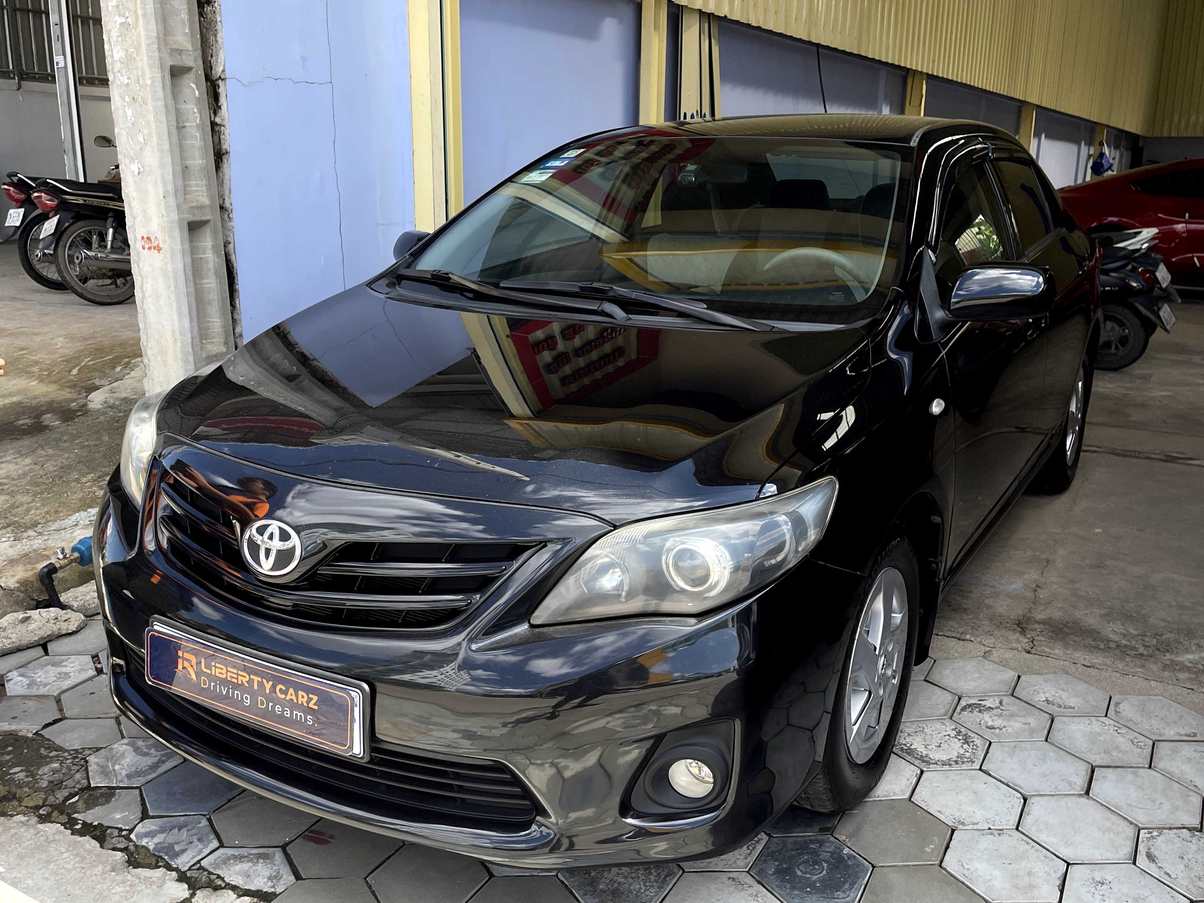 Toyota Corolla Cross Hybrid 2011