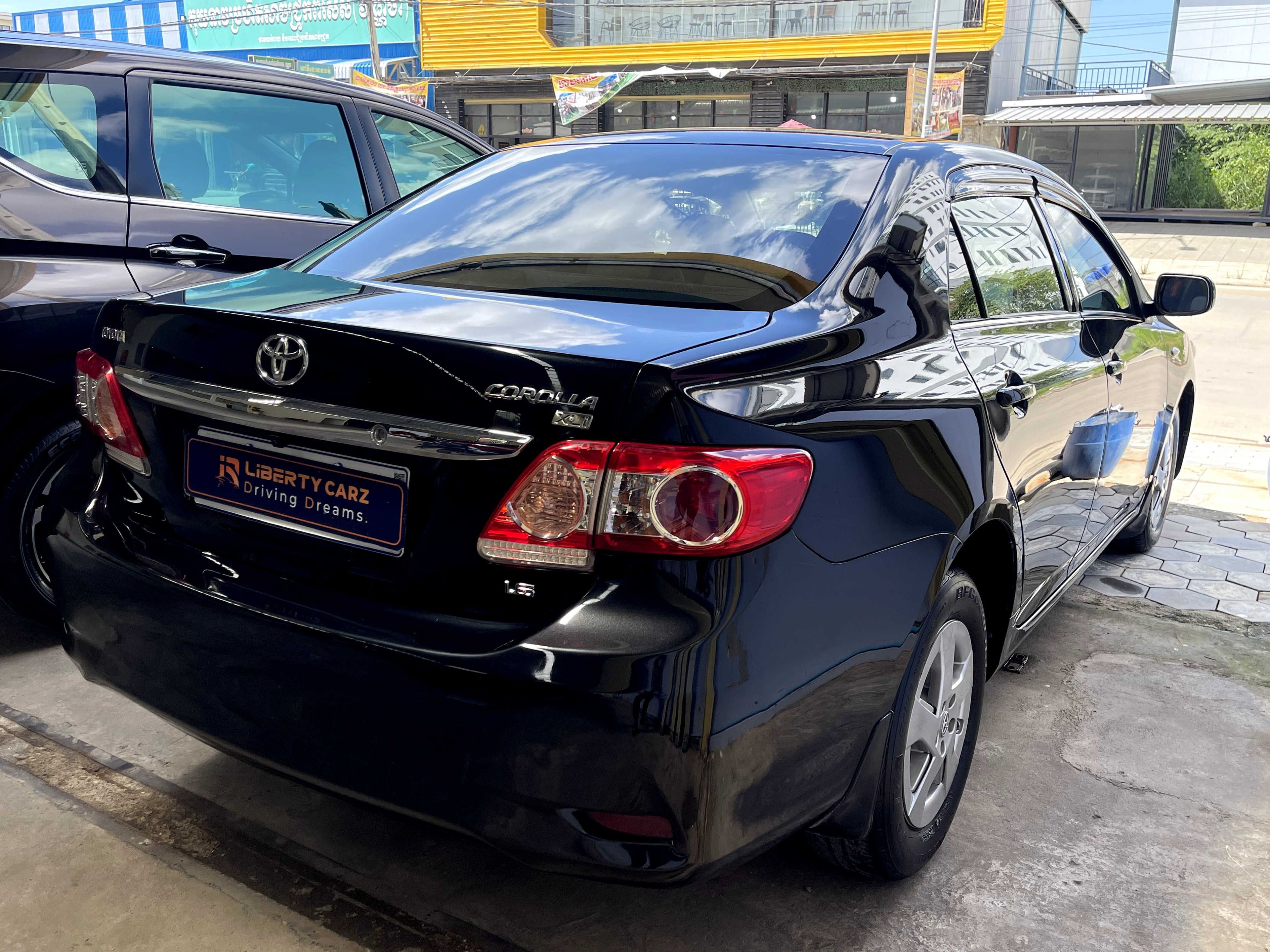 តូយ៉ូតា Corolla Cross Hybrid 2011