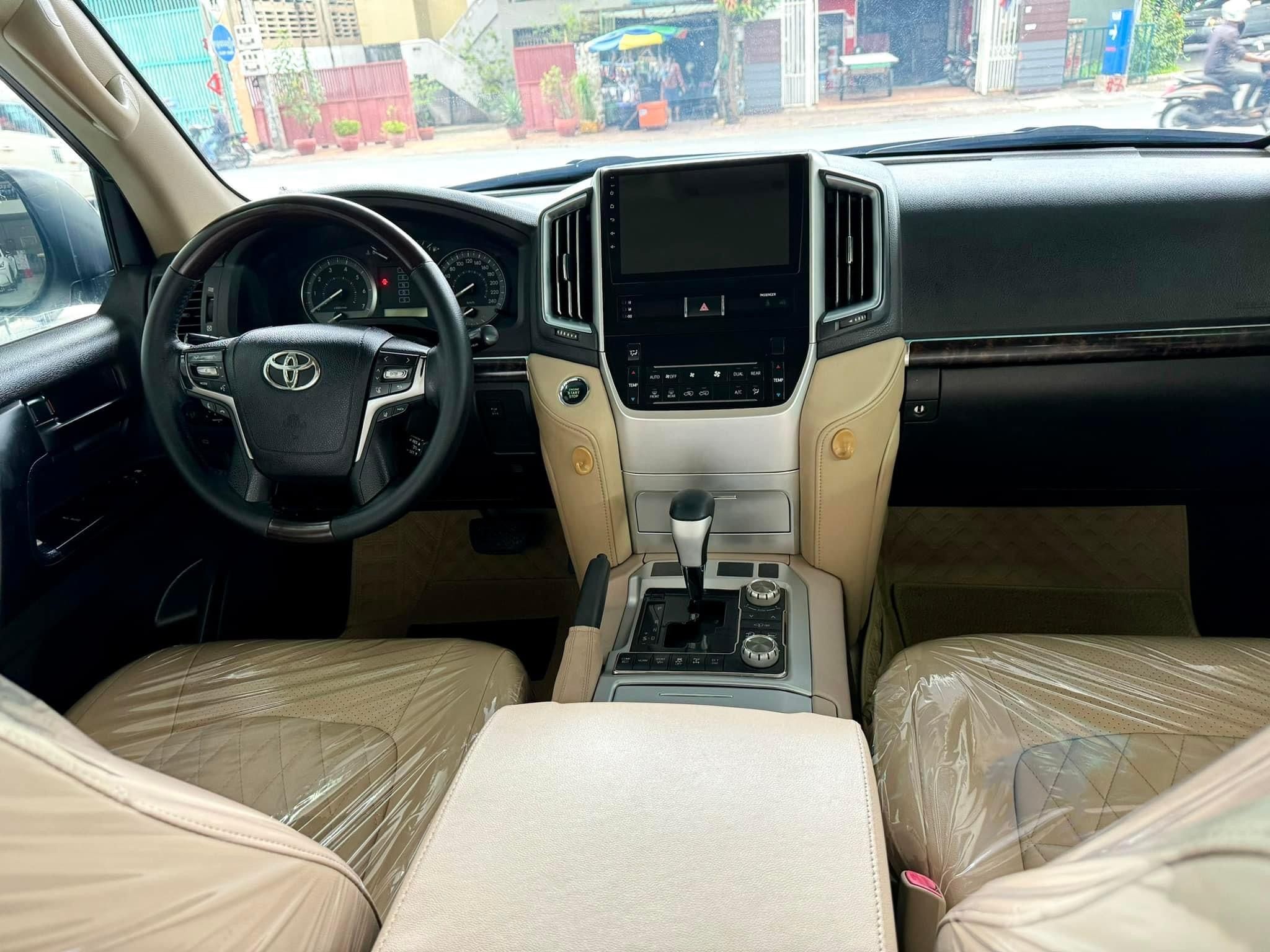 Toyota Land Cruiser GXR 2008