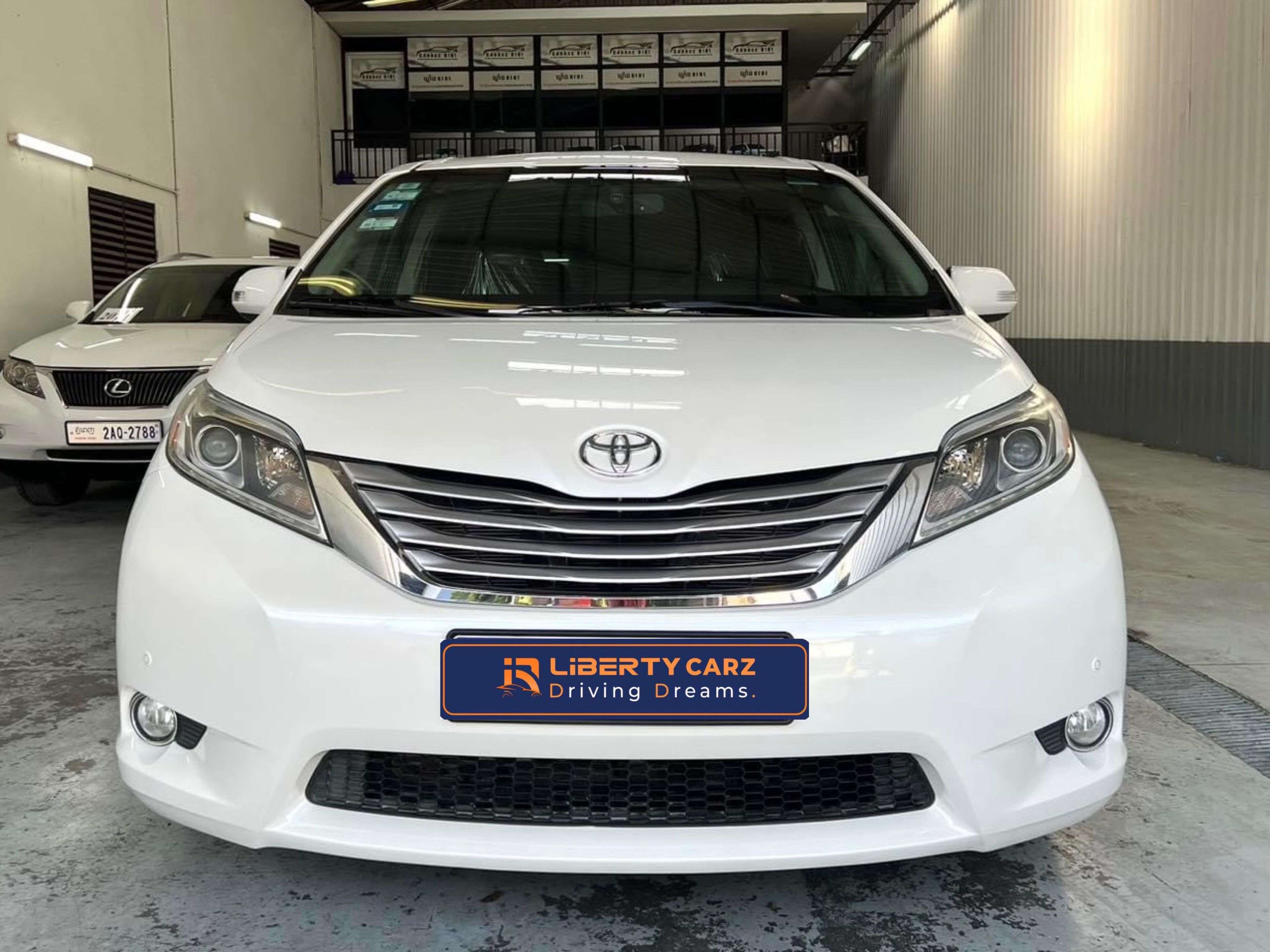 Toyota Sienna 2015