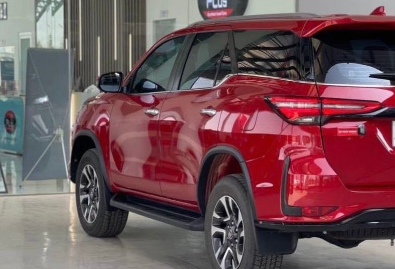 丰田 Fortuner Legender 2021