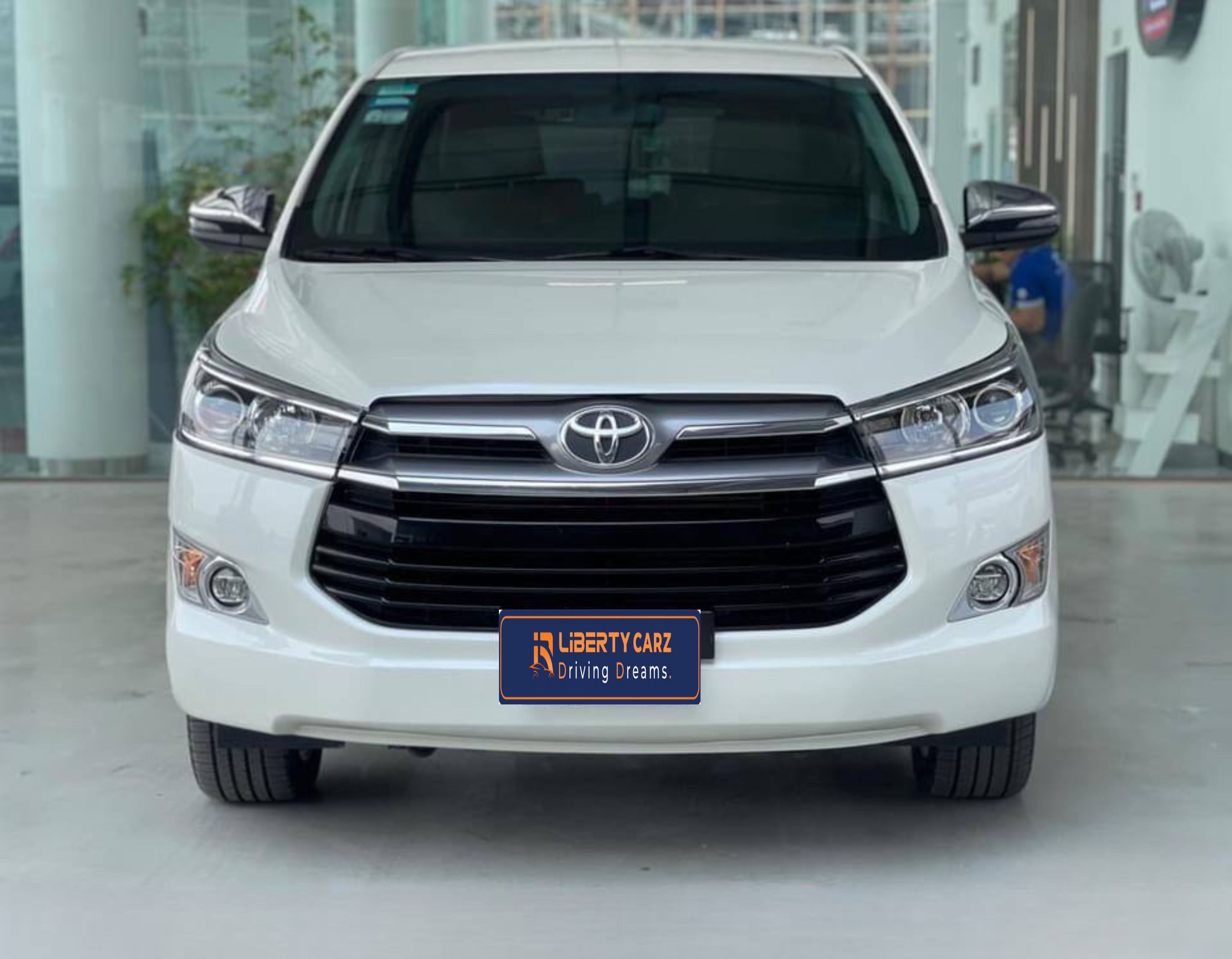 តូយ៉ូតា Innova 2020