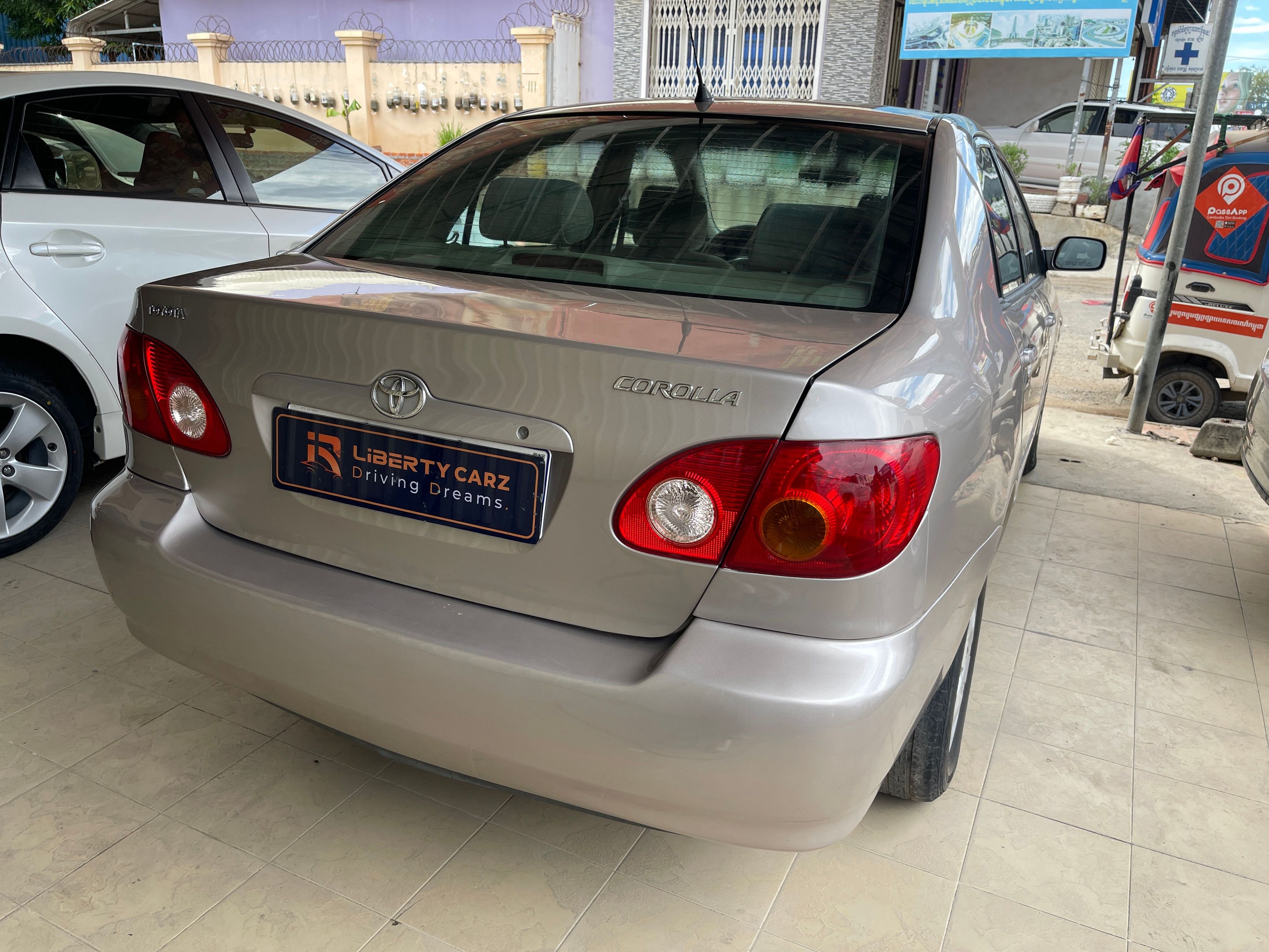 តូយ៉ូតា Corolla Cross Hybrid 2003