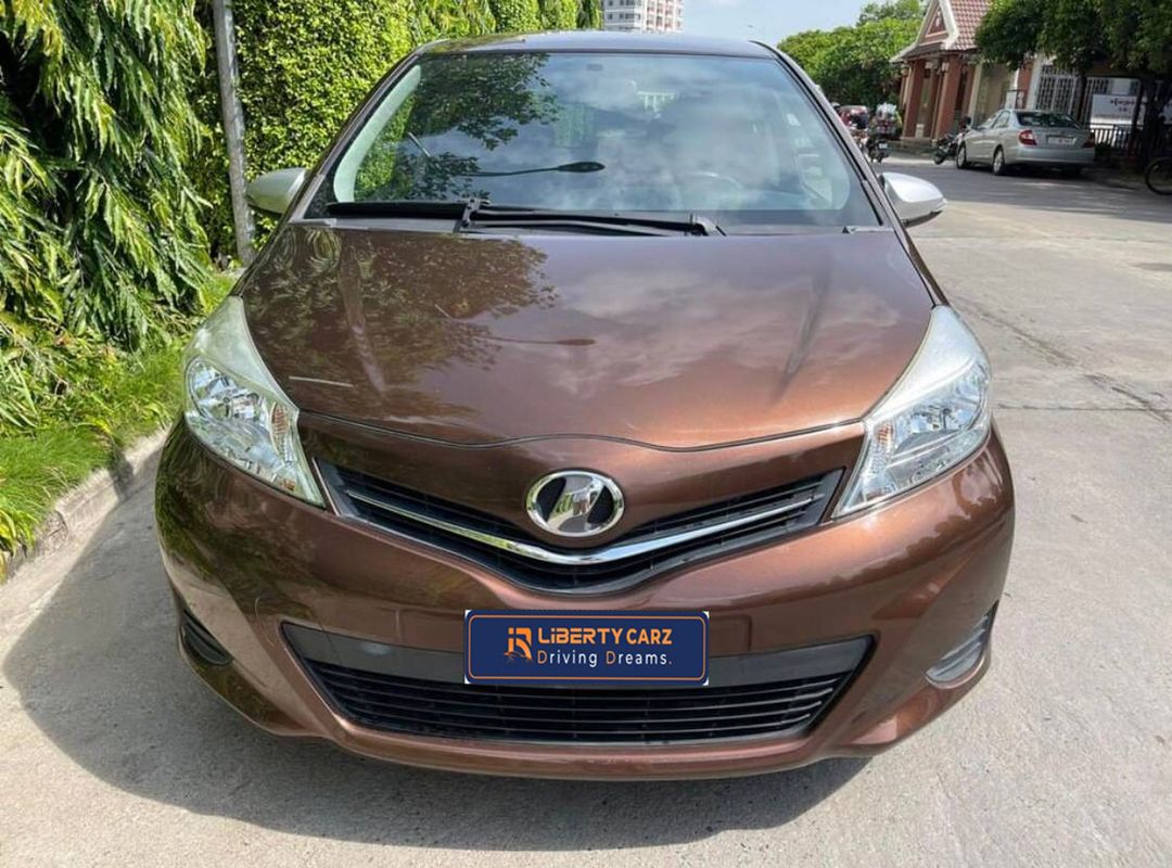 តូយ៉ូតា Vitz 2012forsale