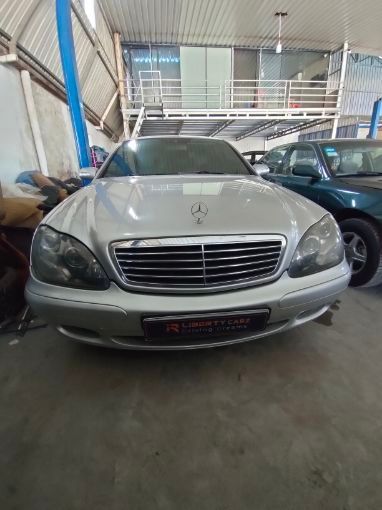 Mercedes-Benz S430 2000