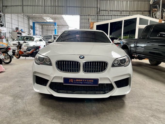 BMW 528i 2015