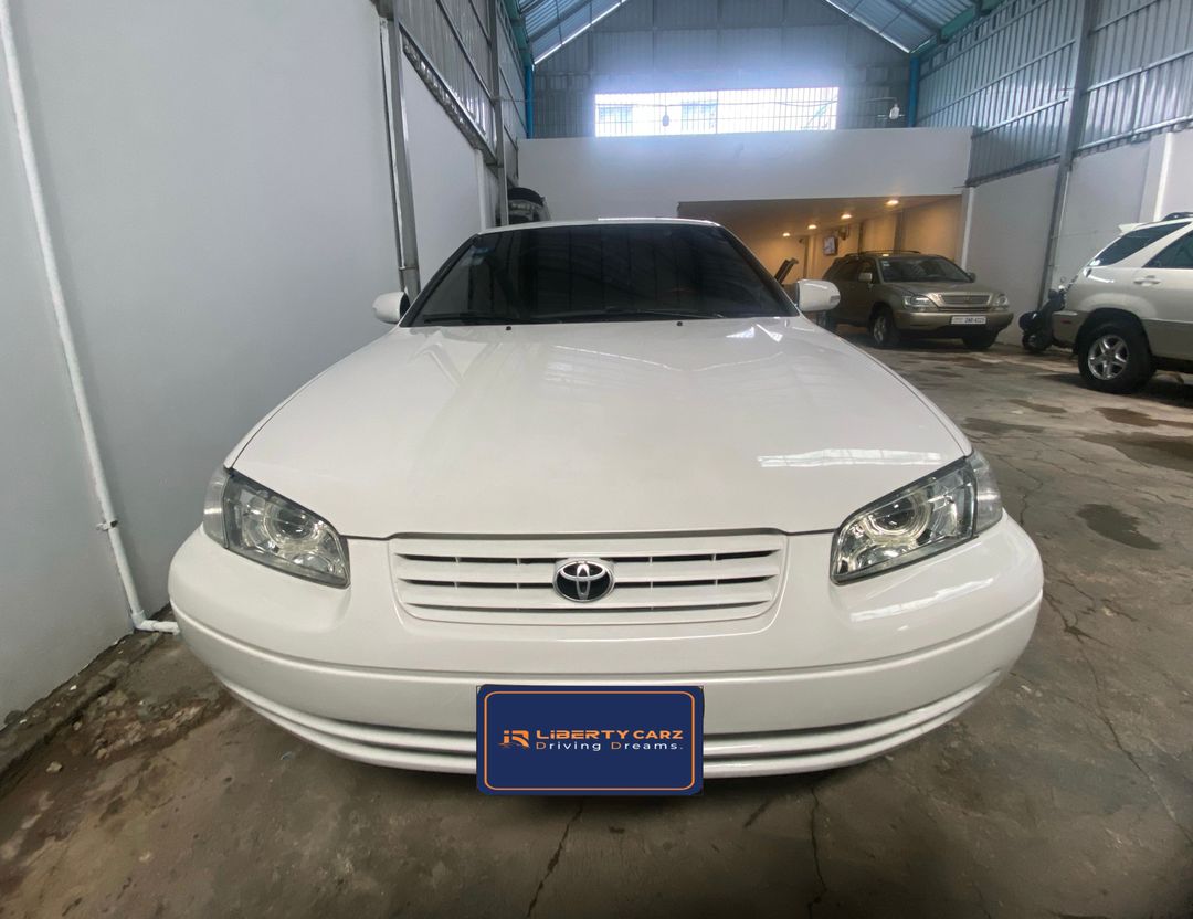 តូយ៉ូតា កាមរី 1997forsale