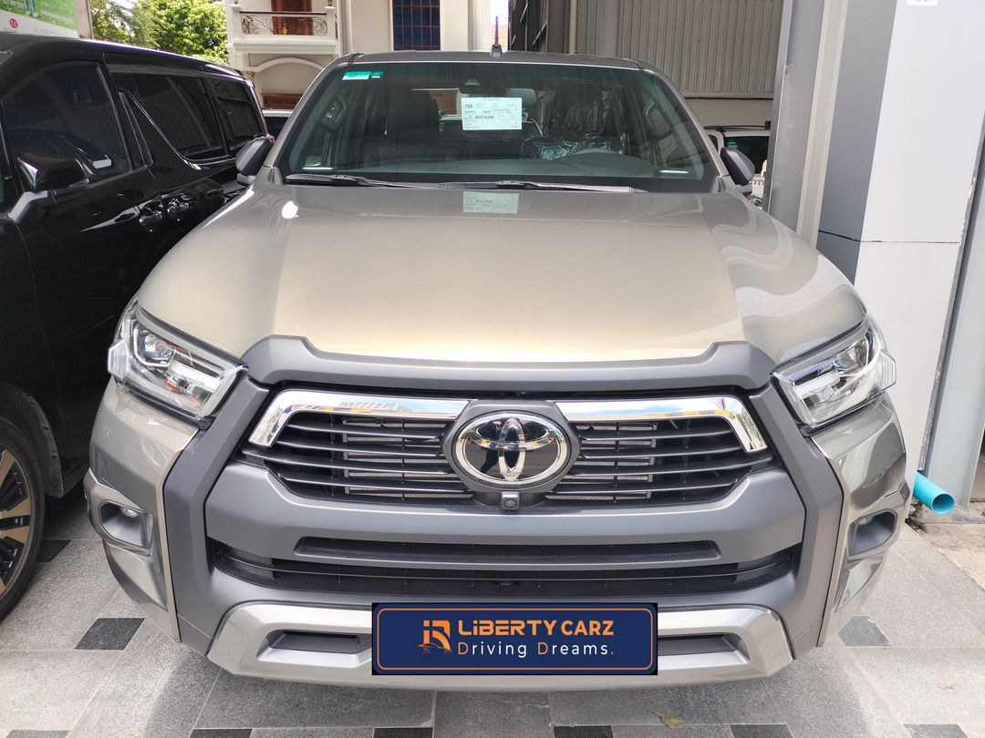 Toyota Hilux Revo 2023forsale