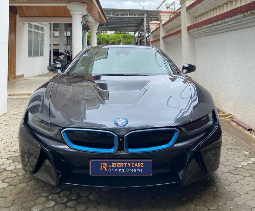 BMW i8 2015forrent