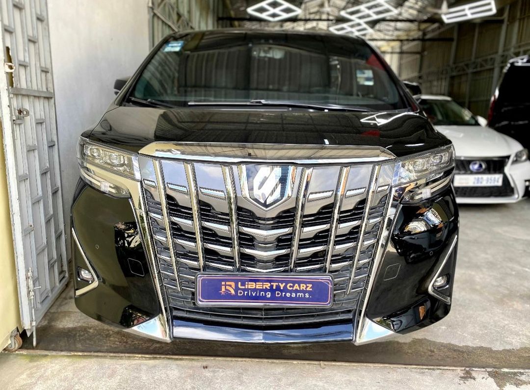 Toyota Alphard 2018forrent