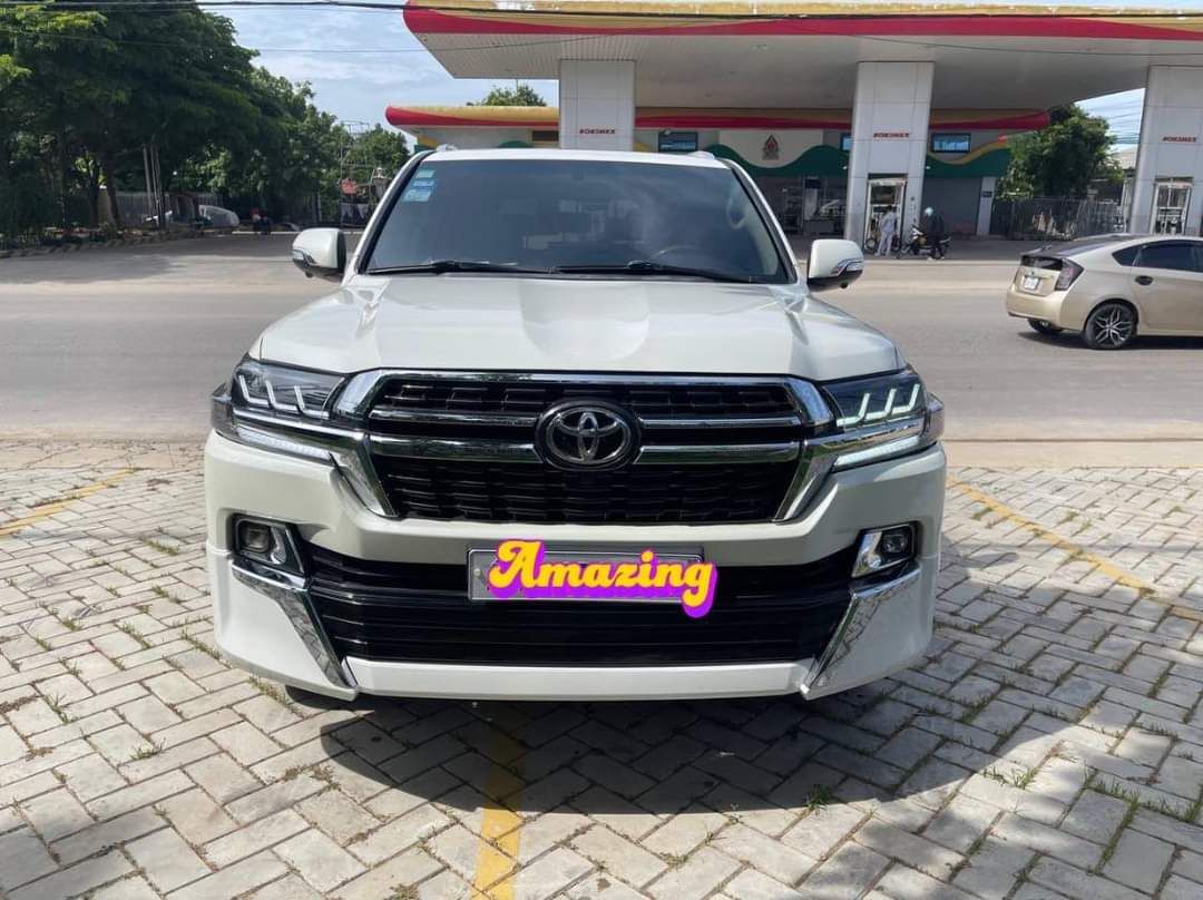 Toyota Land Cruiser 2010forrent