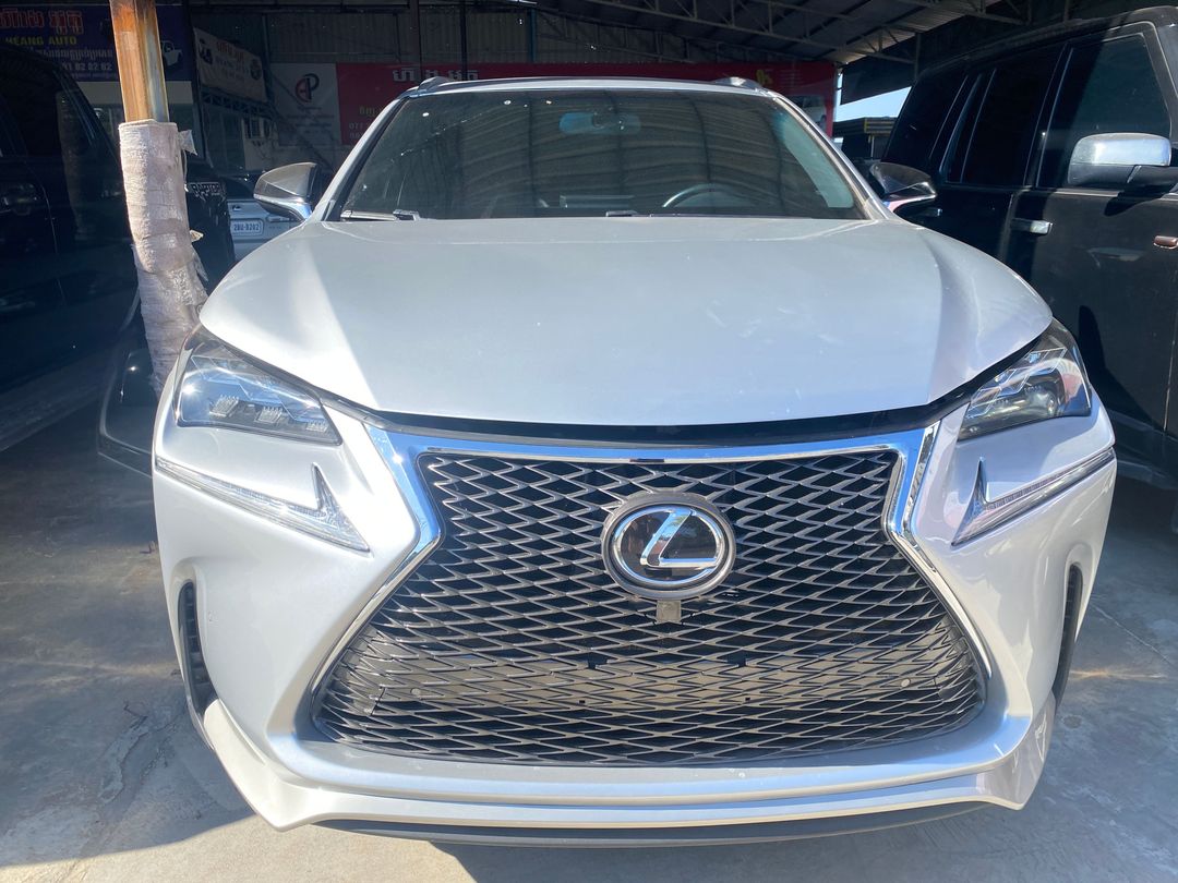 Lexus NX200t 2015forrent