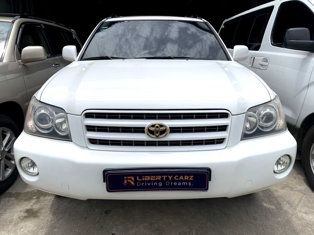 តូយ៉ូតា Highlander 2002forsale