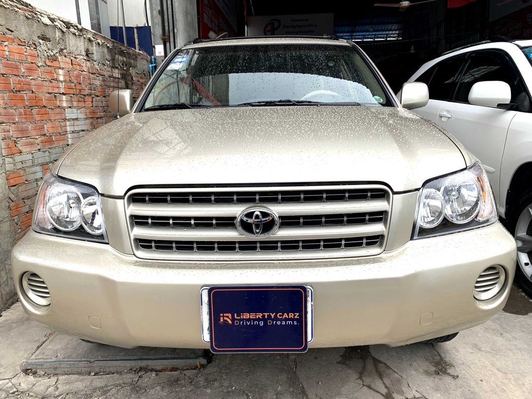 តូយ៉ូតា Highlander 2002forsale