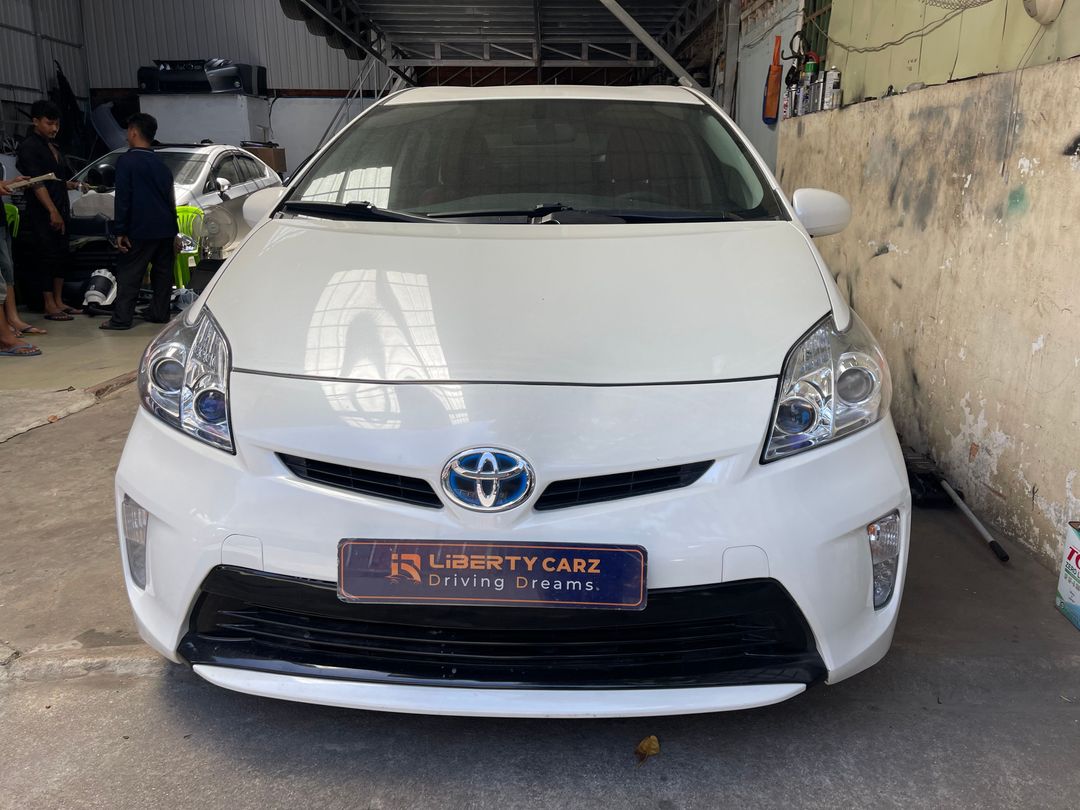 តូយ៉ូតា Prius 2016forsale