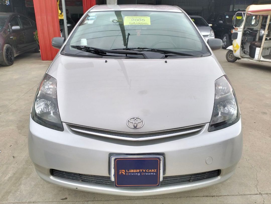 តូយ៉ូតា Prius 2005forsale