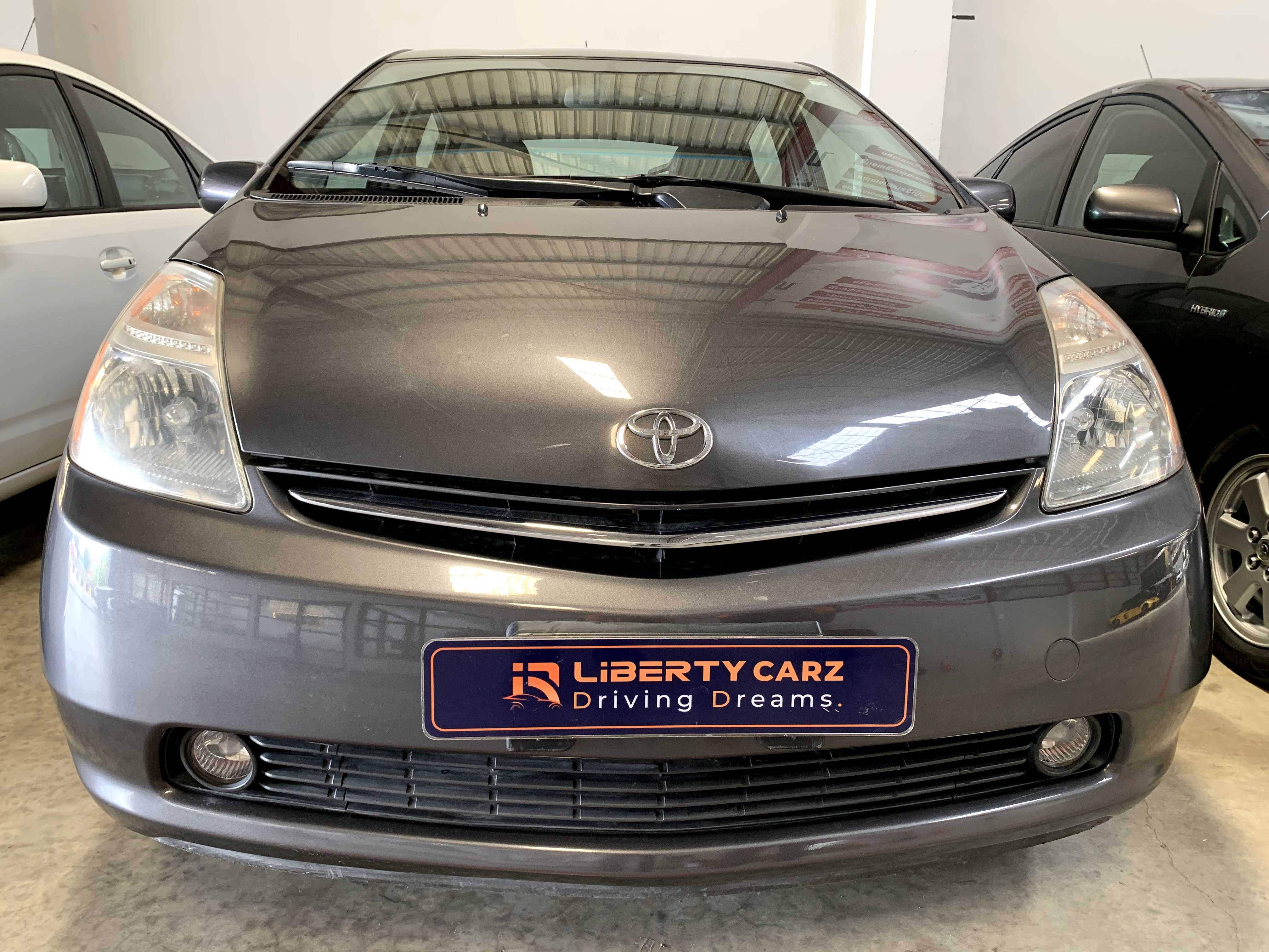 តូយ៉ូតា Prius 2008forsale