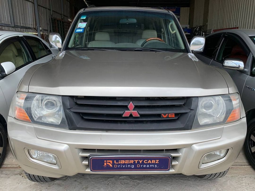 三菱 Montero 2001forsale