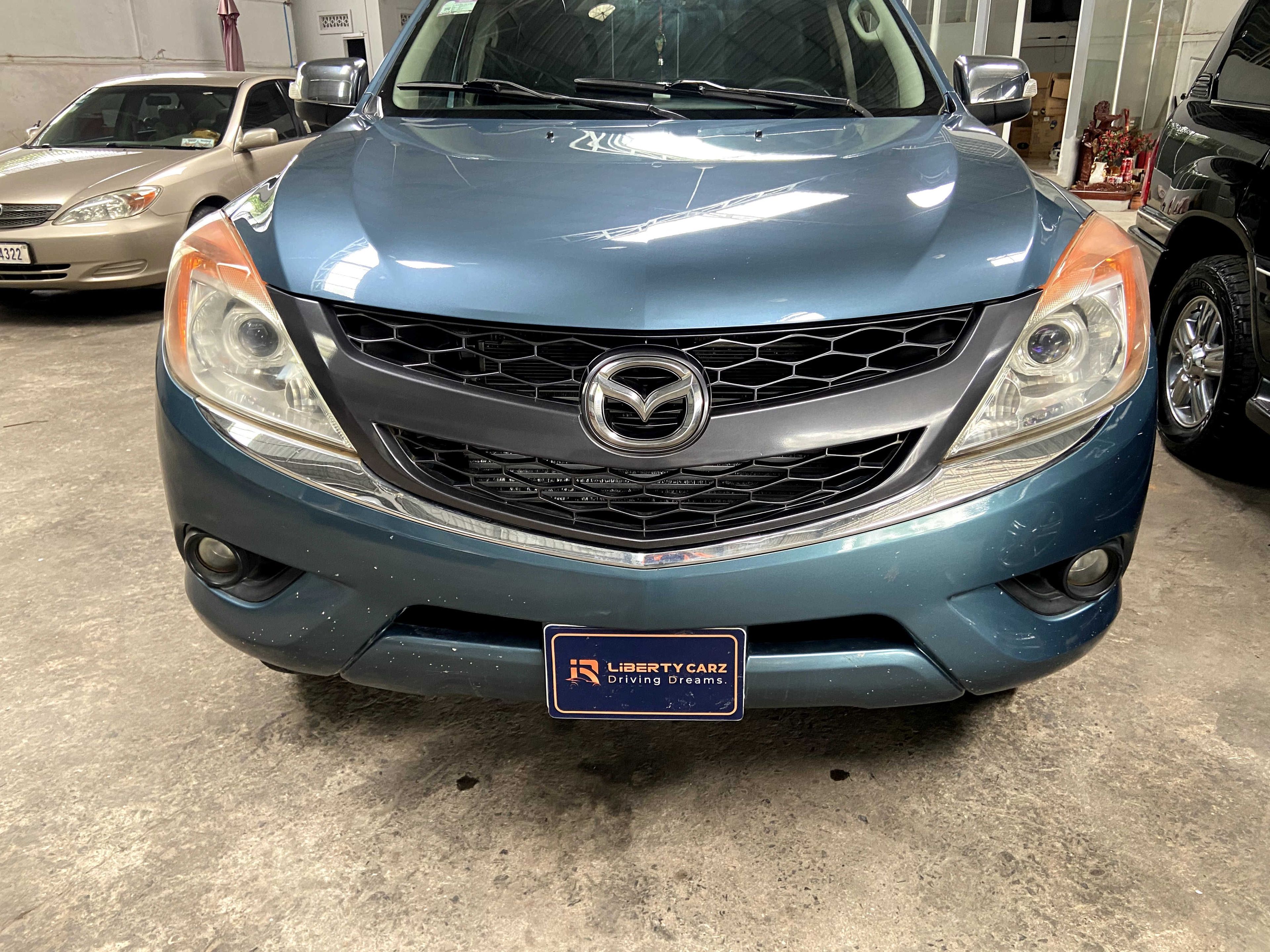 Mazda BT-50 Pro 2012