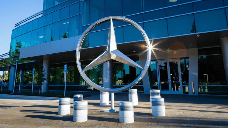 What is a “Luxury Car”? The Luxury Legacy of the Mercedes Series and worth buying cars of Mercedes-Benz, AMG, and Maybach (Models 2020-2025)